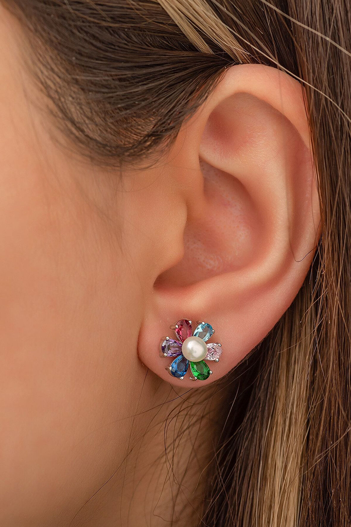 Incili Çiçek Küpe Mix Renkli Zirkon Taşlı. Rose Gold Kaplama 925 Ayar Gümüş