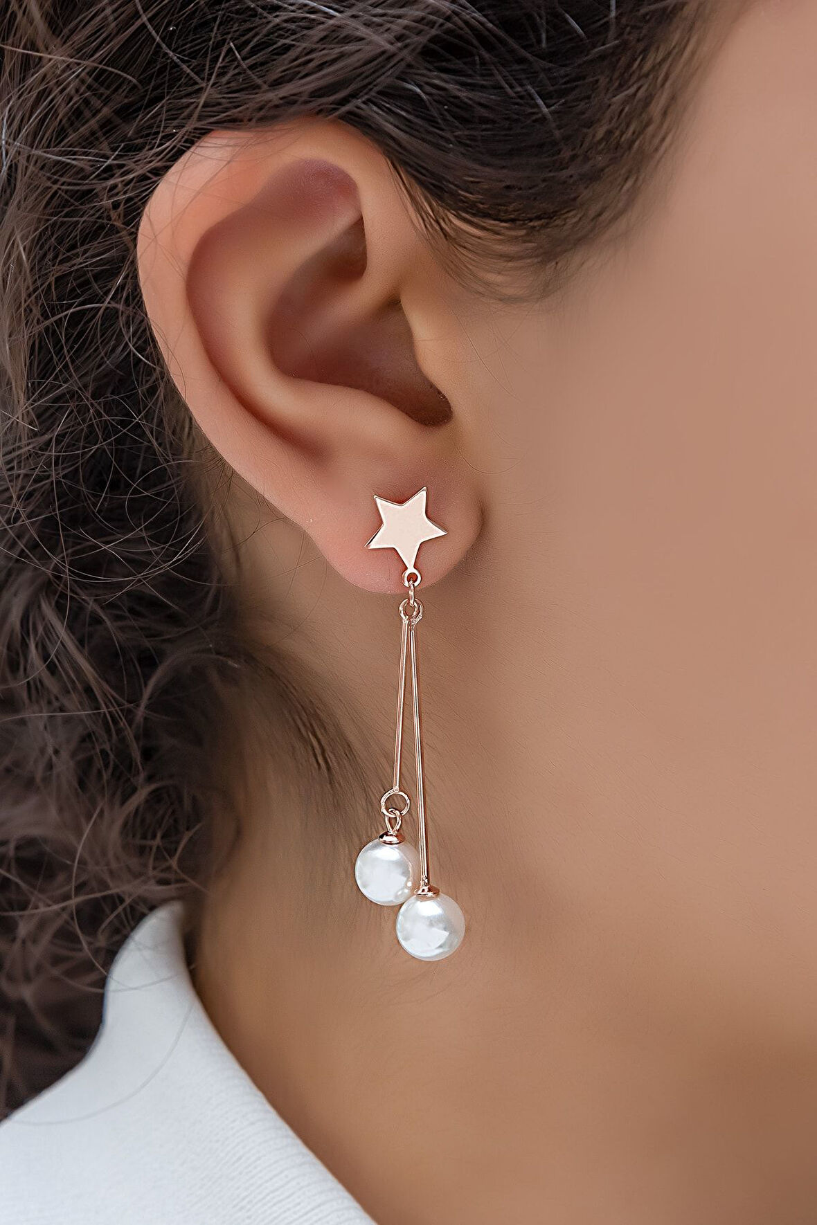 925 Ayar Tekli Sallantılı Yıldızlı Inci Gümüş Küpe