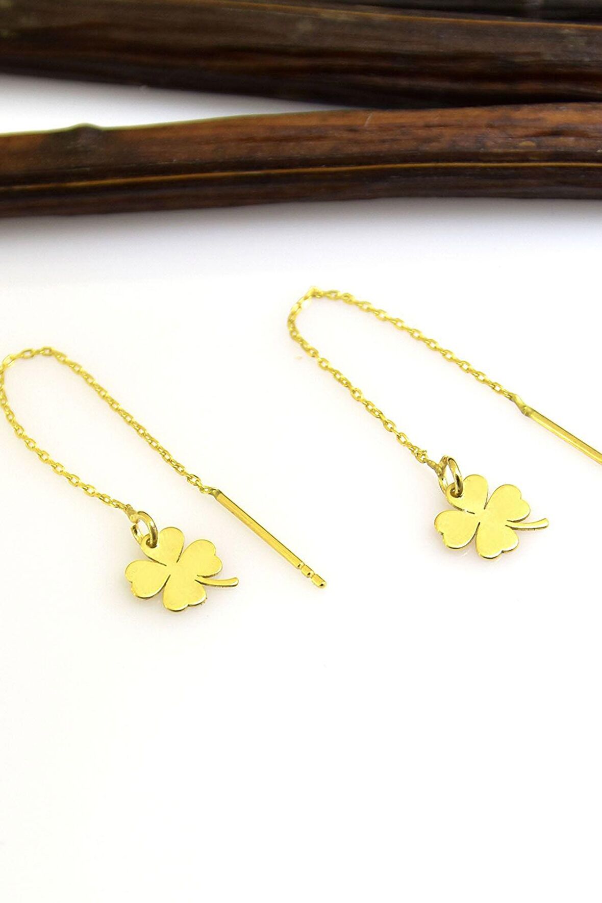 925 Ayar Gümüş Altın Kaplama Yonca Zincir Kadın Küpe