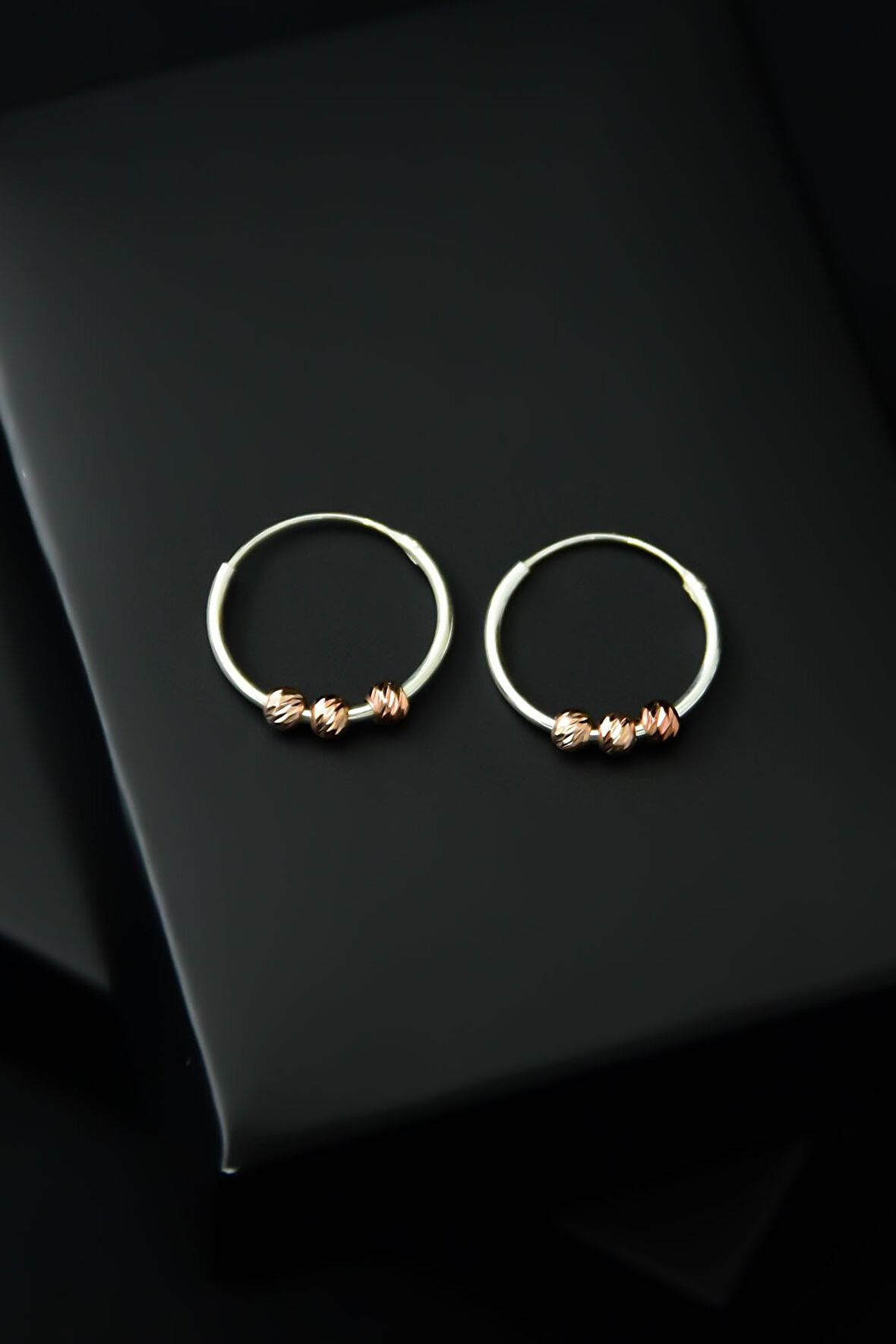 925 Ayar Gümüş Rodyum Kaplama Halka Rose Dorika Toplu Halka Küpe