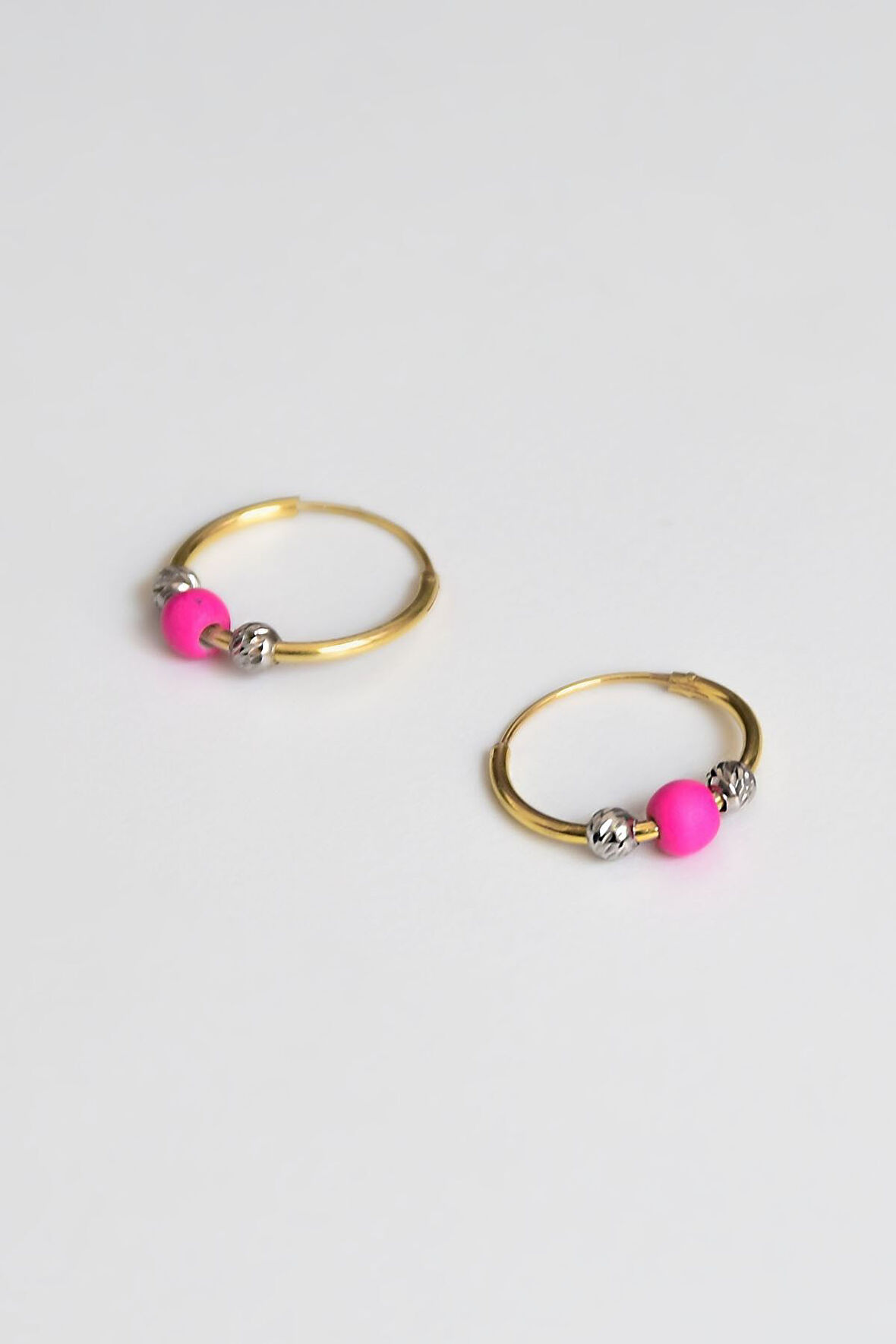 925 Ayar Gümüş Dorika Toplu Pembe Boncuklu Halka Küpe