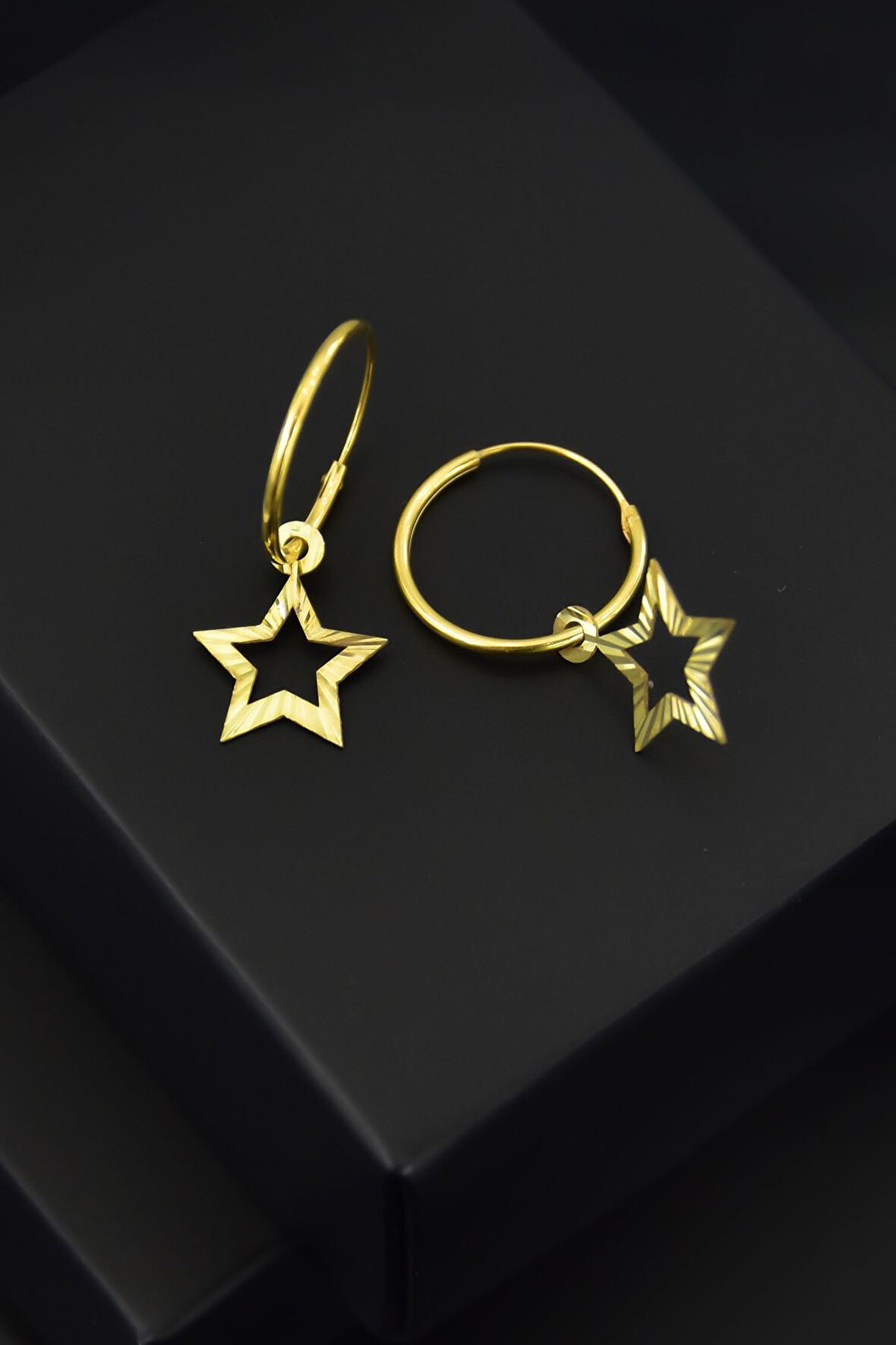 925 Ayar Gümüş Altın Kaplama Fırfırlı Yıldız Halka Küpe