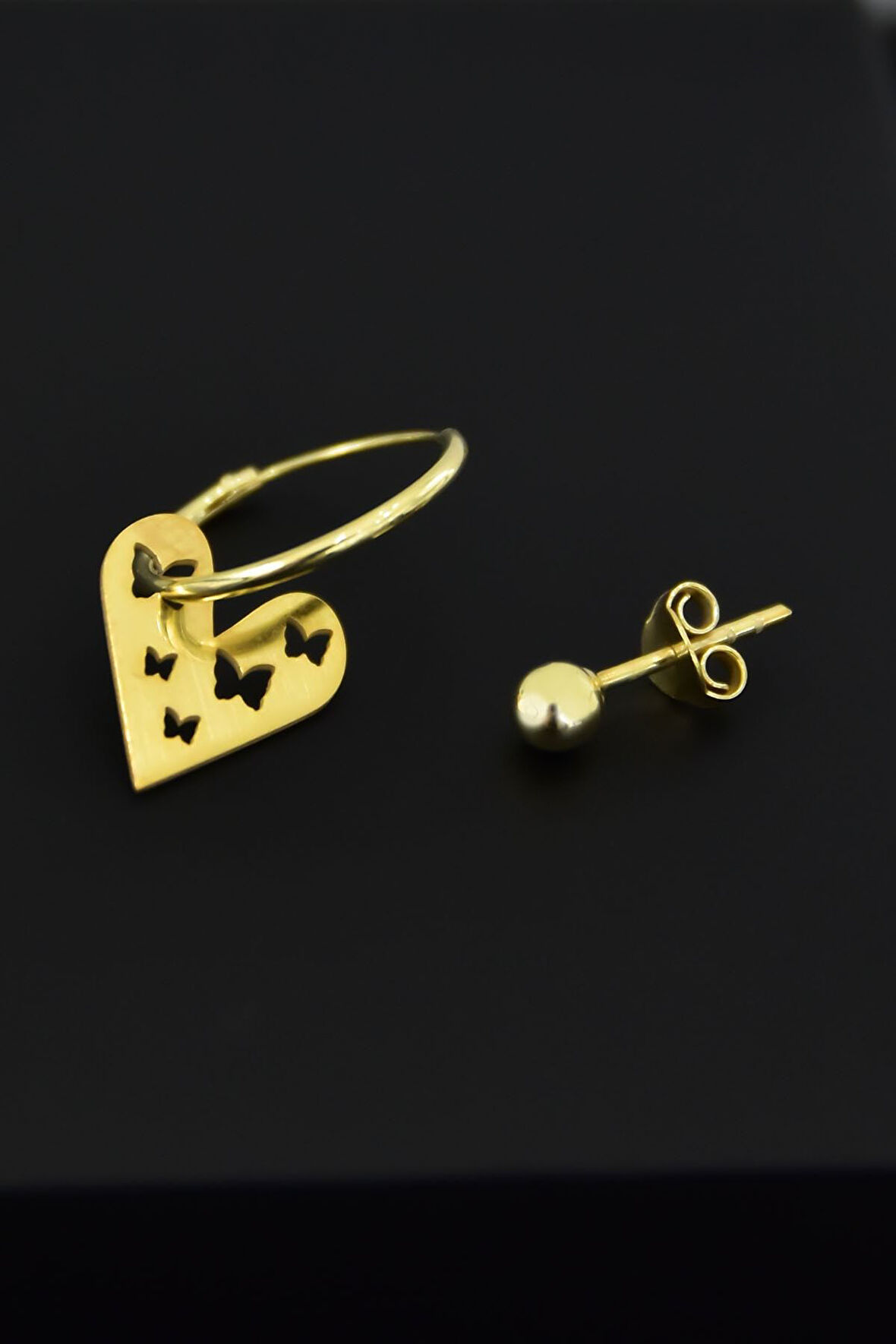 925 Ayar Gümüş Altın Kaplama Kelebek Motifli Kalp Halka Ve Top Küpe