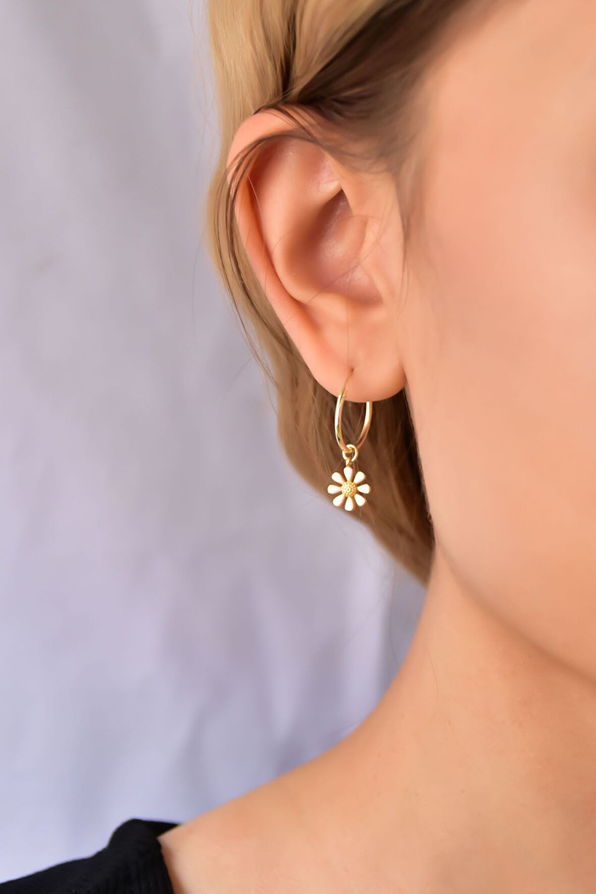 925 Ayar Gümüş Altın Kaplama Papatya Halka Küpe