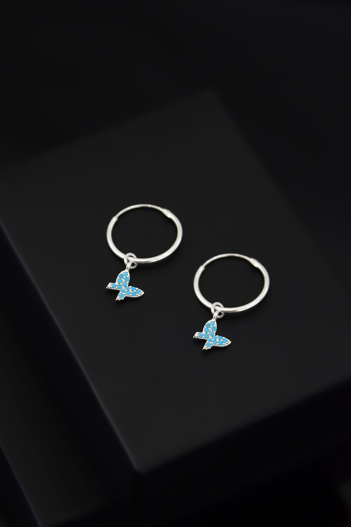 925 Ayar Gümüş Rodyum Kaplama Kelebek Model Halka Küpe