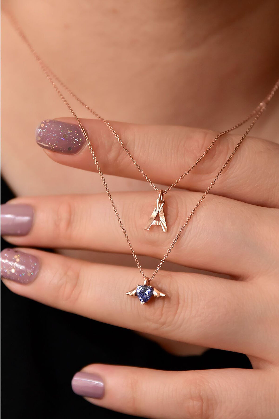 925 Ayar Gümüş Rose Kaplama Harf Ve Tanzanit Kalp Kanat Asansör Kolye