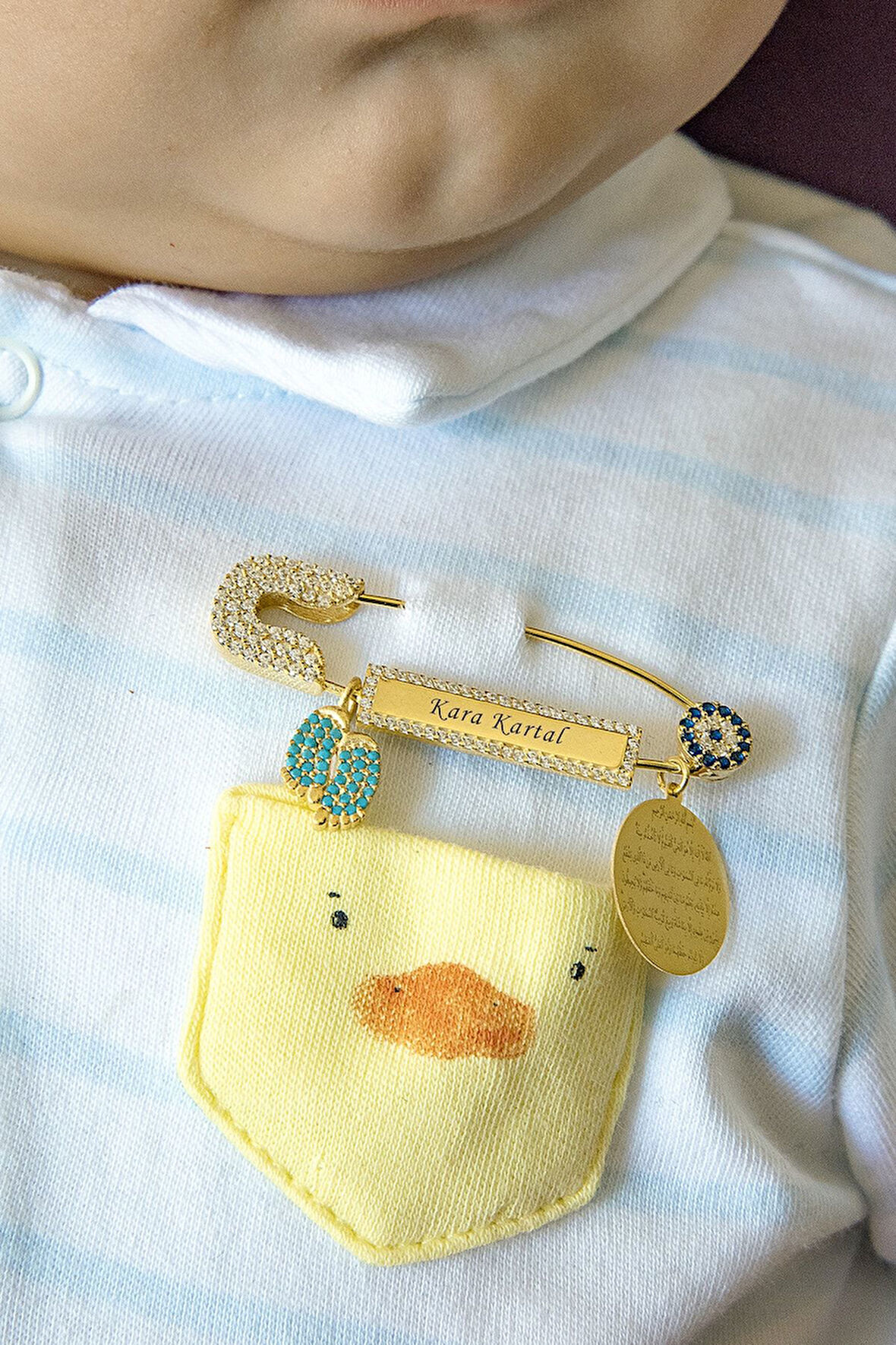 Oğluşum Benim Yazılı Erkek Bebek Iğnesi 14 Ayar Altın Kaplama 925 Ayar Gümüş - Uvps900047