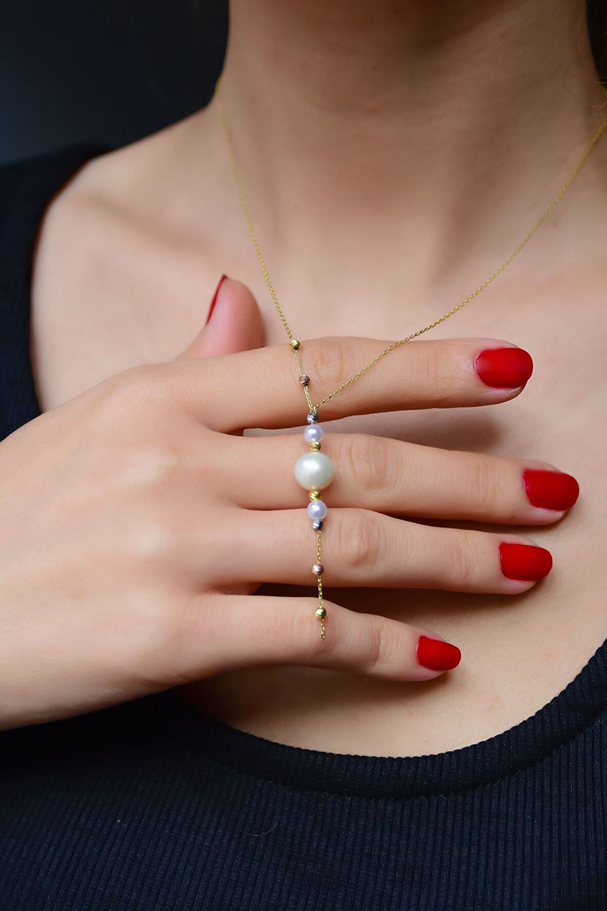 925 Ayar Gümüş Akışlı Üç Renk Dorika Toplu Incili Kadın Kolye