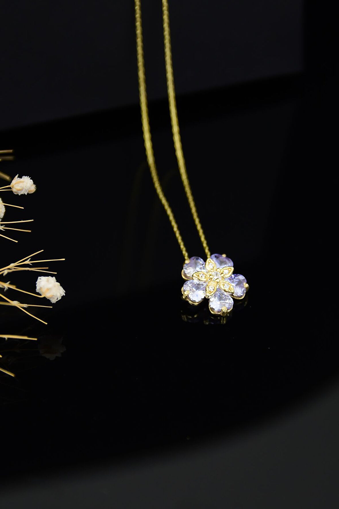 925 Ayar Gümüş Gold Kaplama Lila Taşlı Unutma Beni Çiçeği Kadın Kolye