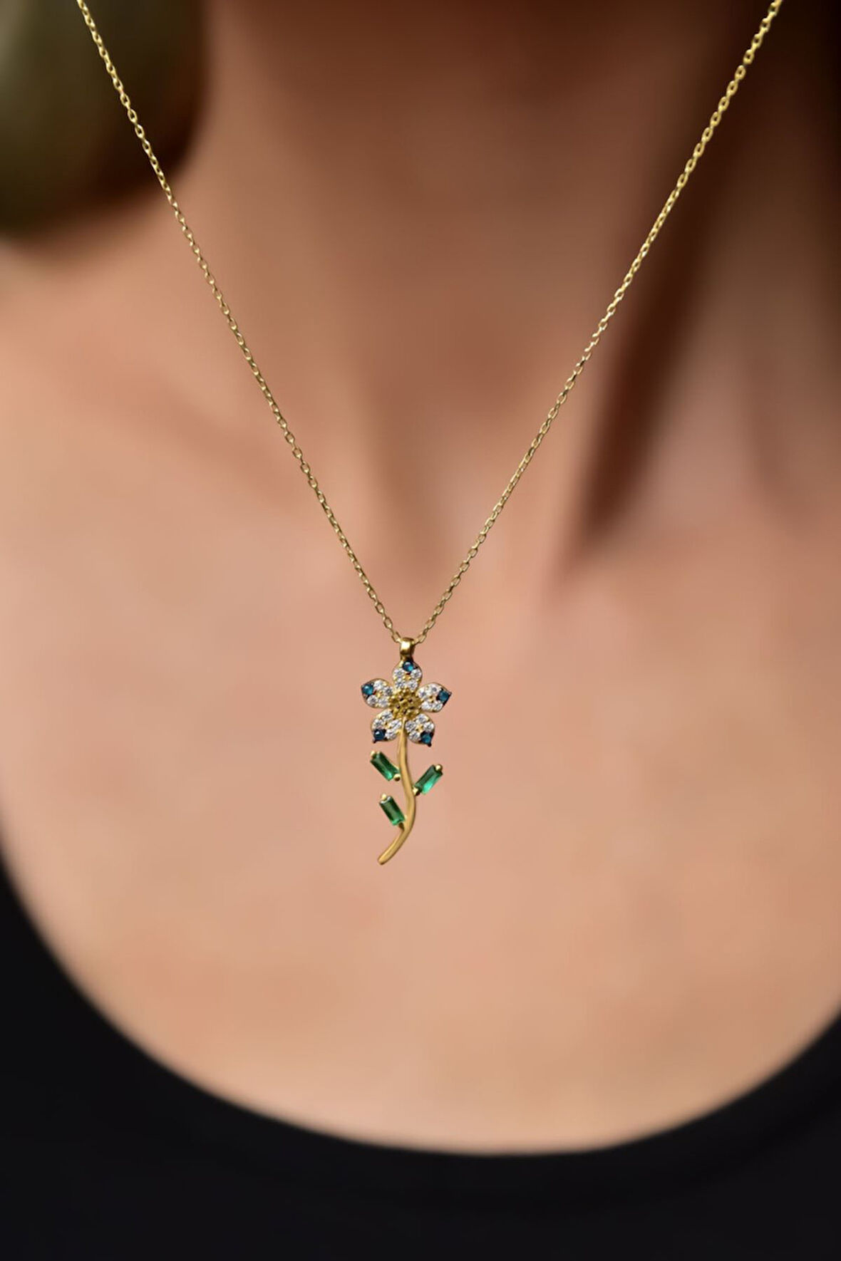 925 Ayar Gümüş Fuşya Taşlı Papatya Kolye.rose.gold.rodaj