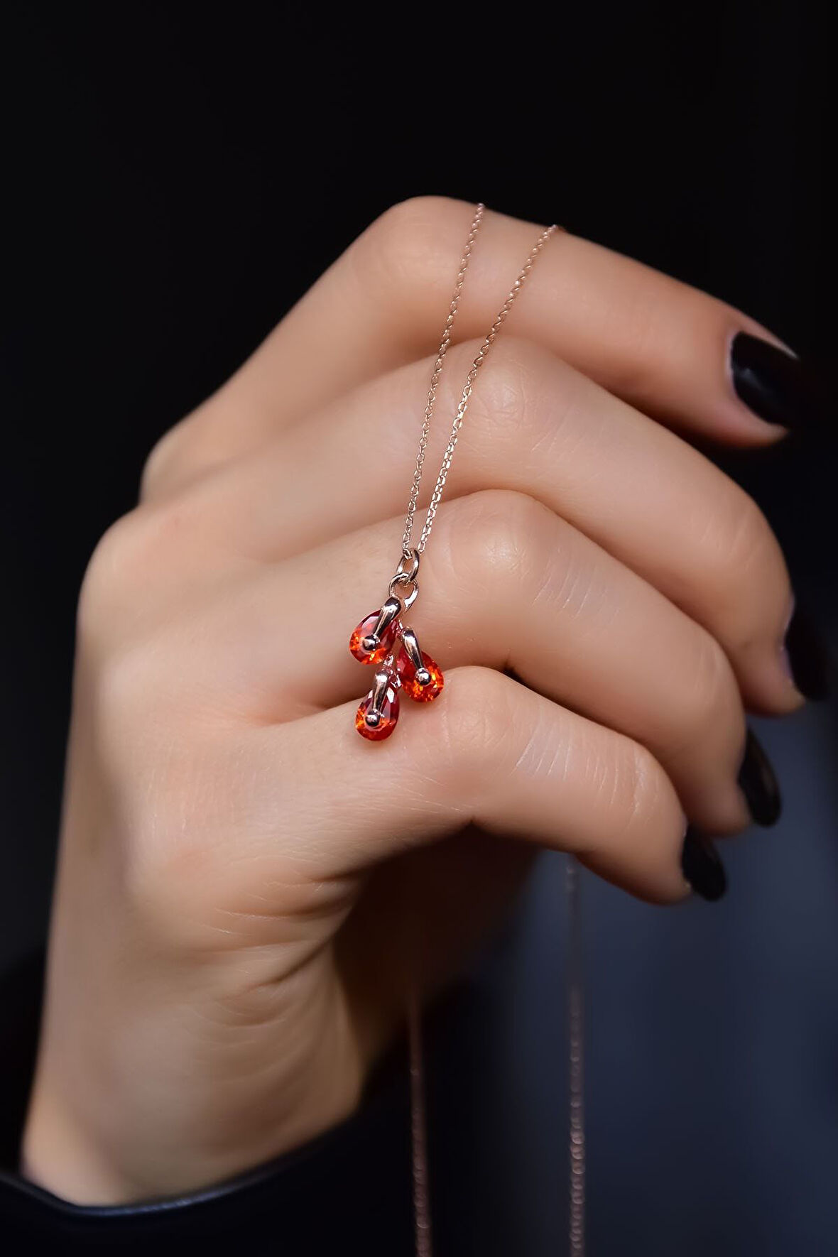 925 Ayar Gümüş Rose Kaplama Kasım Ayı Doğum Taşlı Kübik Drop Kolye