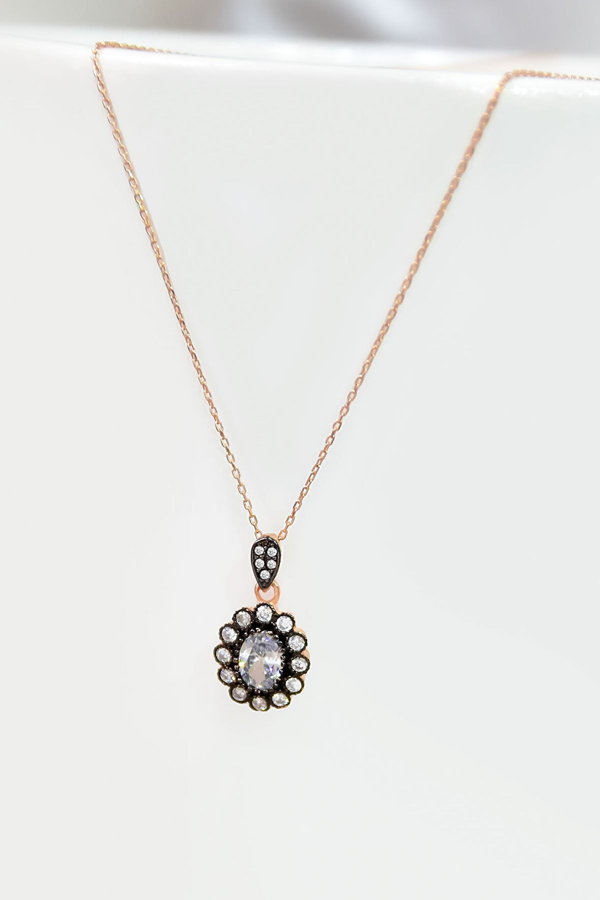 925 Ayar Gümüş Rose Kaplama Elmas Montür Kolye