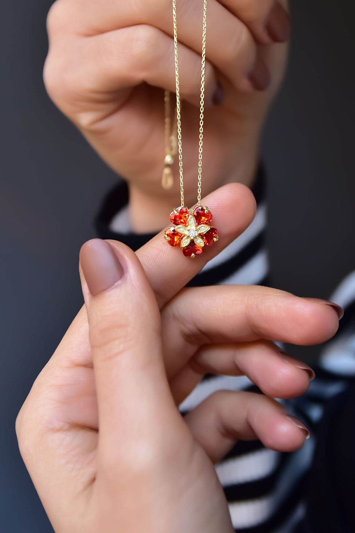 925 Ayar Gümüş Gold Kaplama Turuncu Taşlı Mine Çiçeği Kadın Kolye