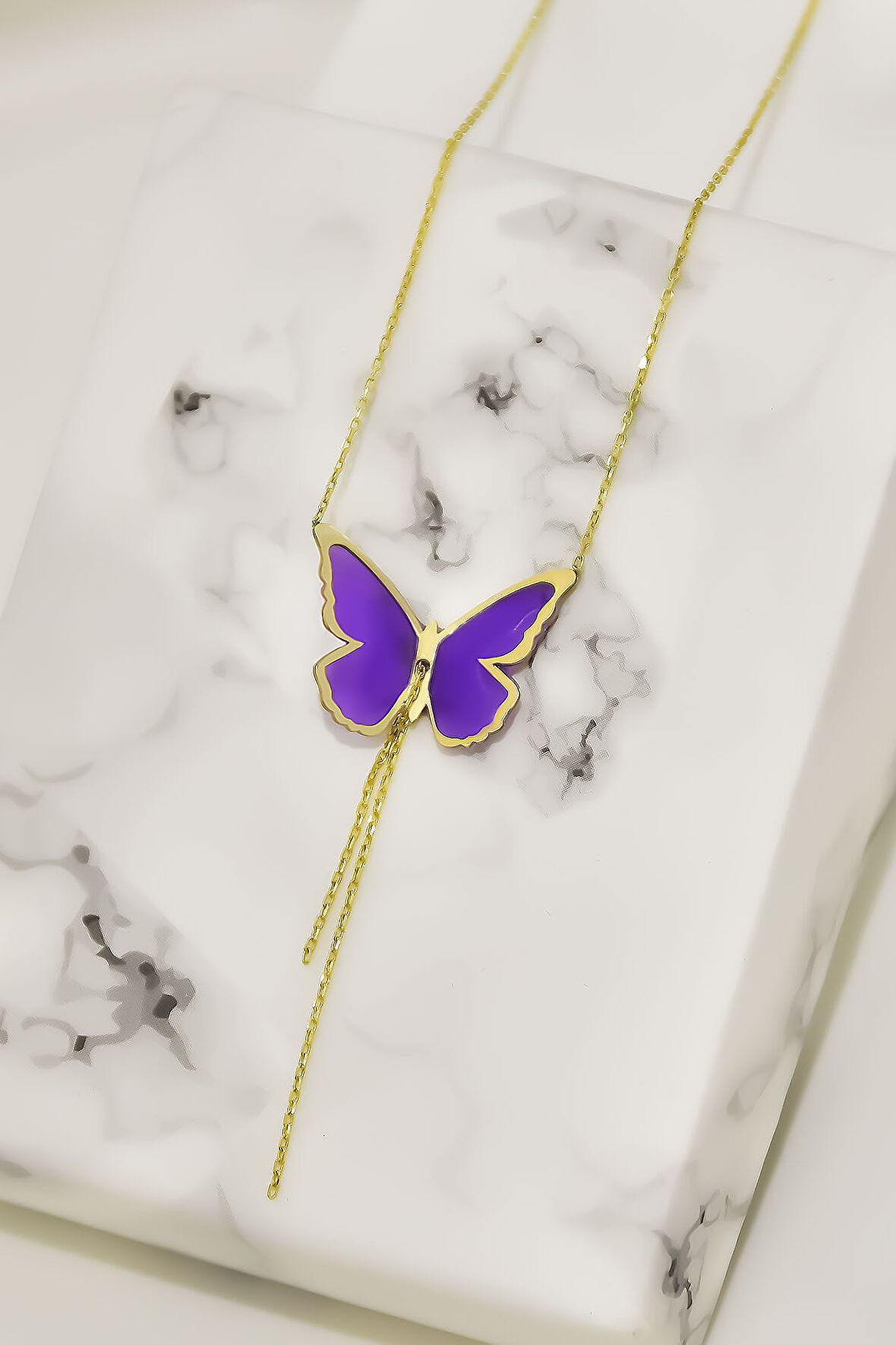 925 Ayar Gümüş Gold Parlayan Rüya Serisi Tasarım Ebruli Cam Boyamalı Zincir Sallantılı Kelebek Kolye