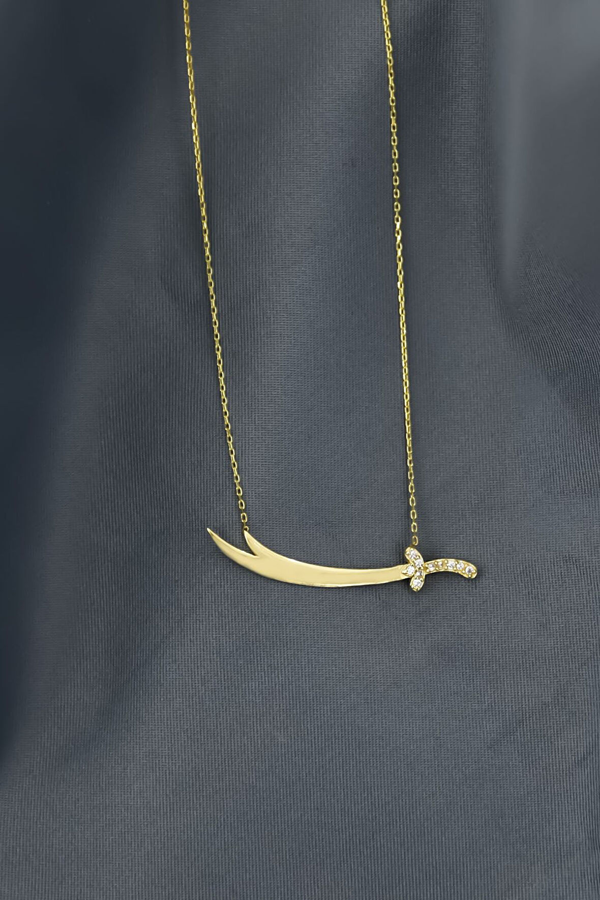 925 Ayar Gümüş Gold Kaplama Taşlı Zülfikar Kılıç Kolye