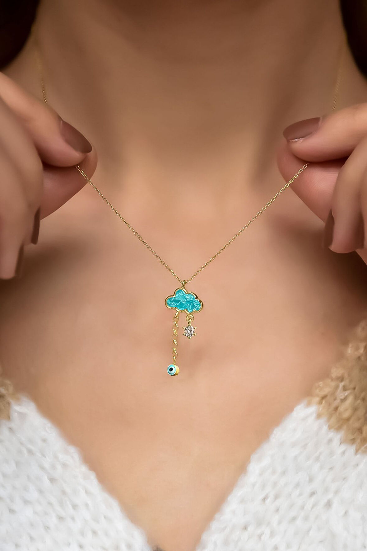 925 Ayar Gümüş Gold Kaplama Mineli Gözlü Yağmur Bulut Kolye