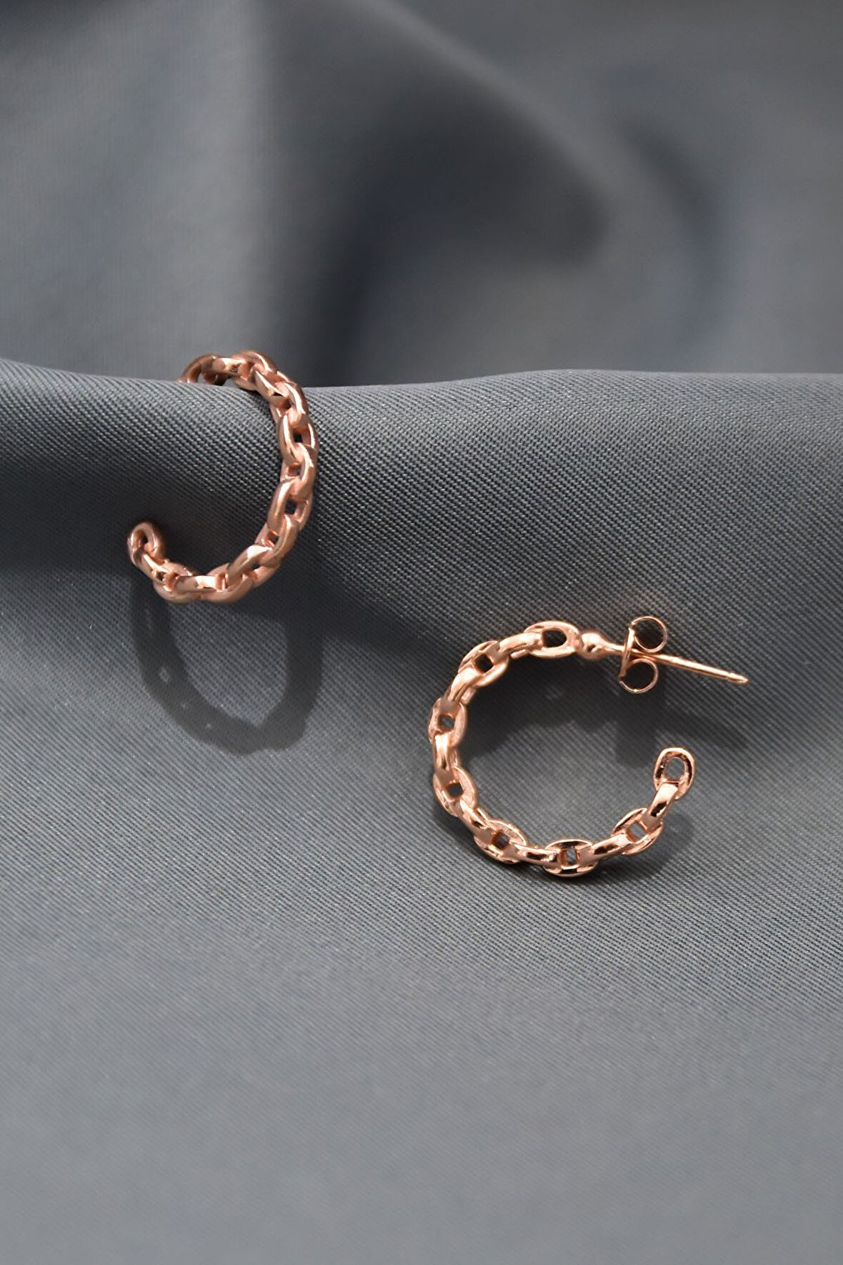 925 Ayar Gümüş Rose Kaplama Zincir Halka Küpe