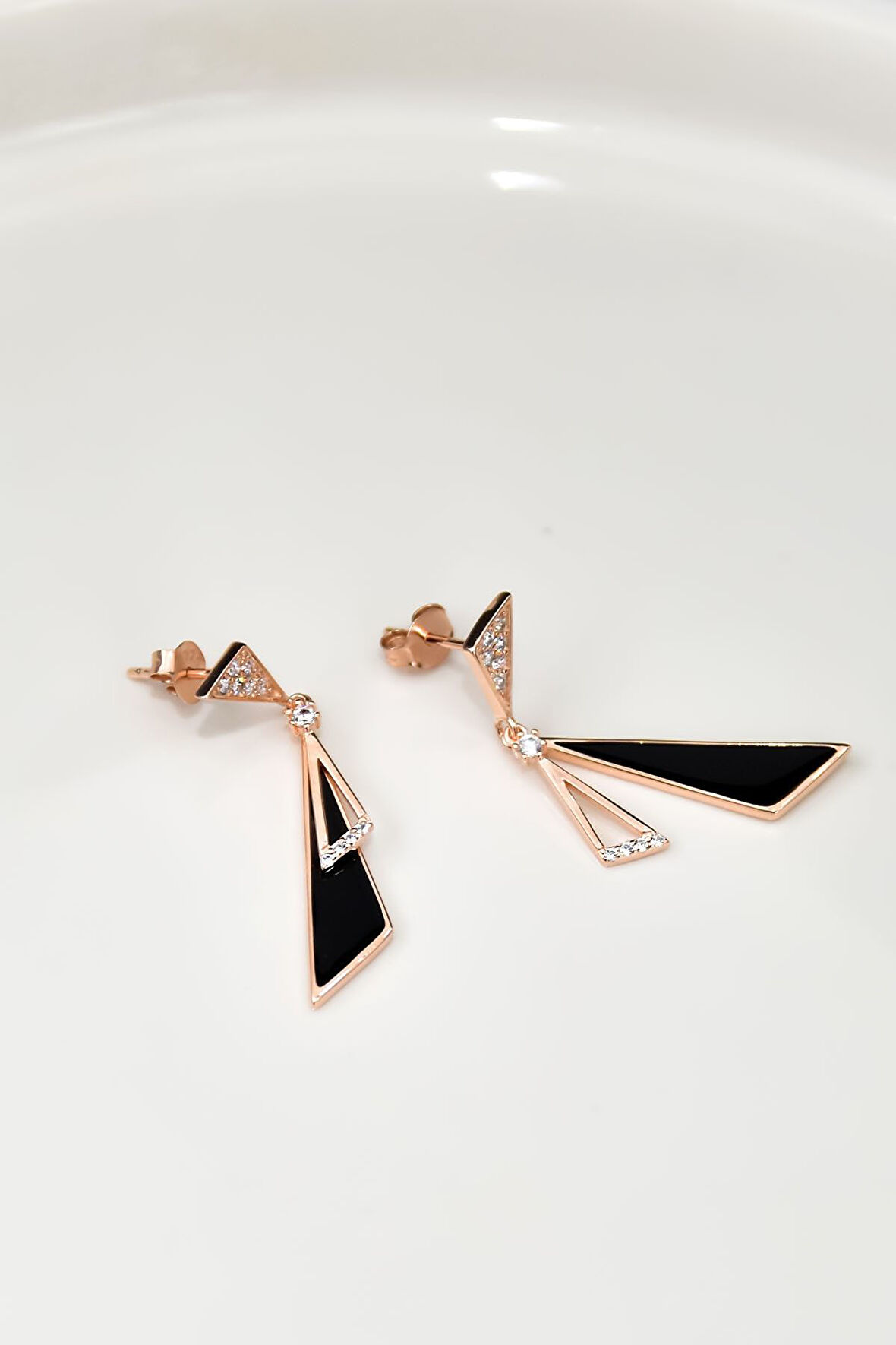 925 Ayar Gümüş Rose Kaplama Tasarım Geometrik Şekilli Küpe