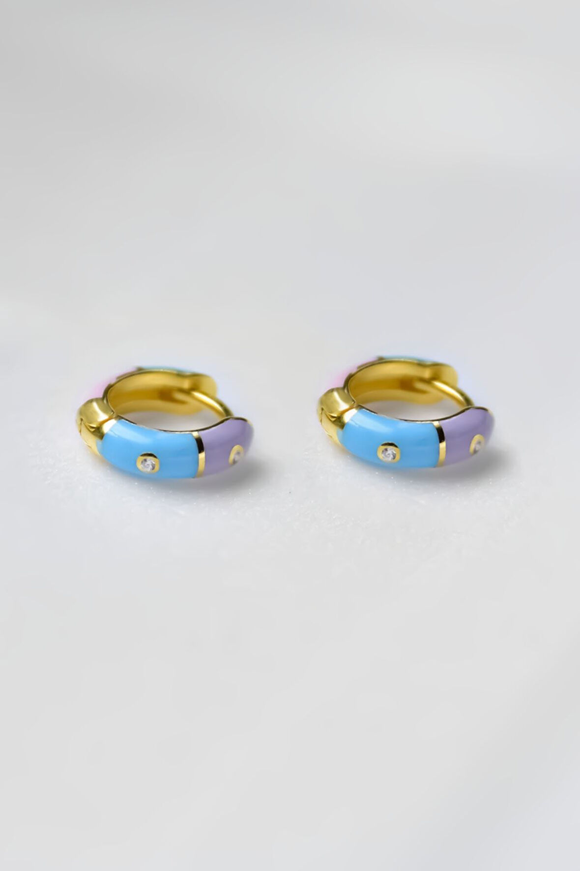 925 Ayar Gümüş Gold Kaplama Zirkon Taşlı Renkli Mineli Halka Küpe