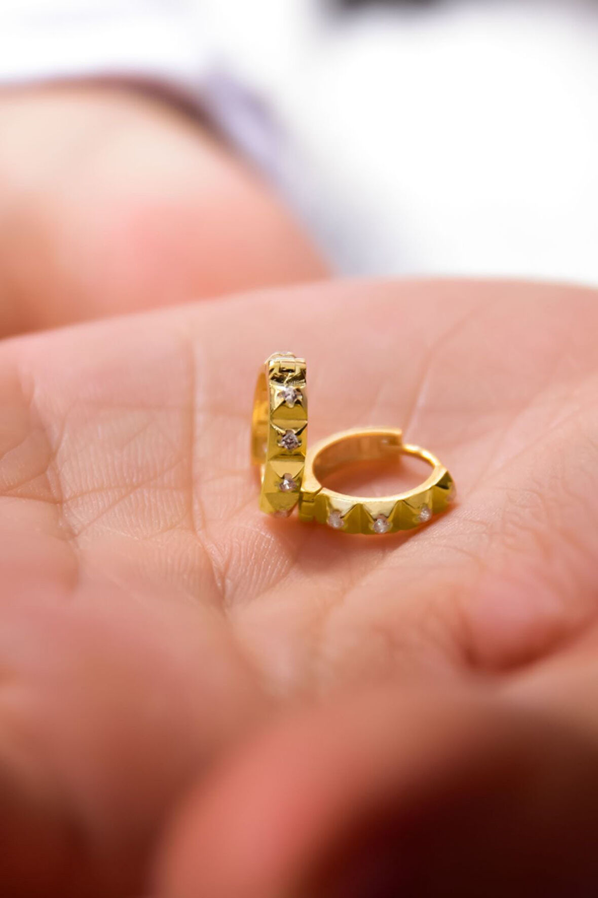 925 Ayar Gümüş Gold Kaplama Stony Slice Halka Küpe