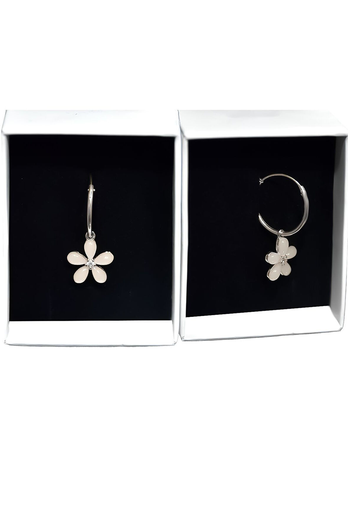 925 Ayar Gümüş Rodyum Kaplama Ay Taşlı Yasemin Çiçeği Halka Küpe