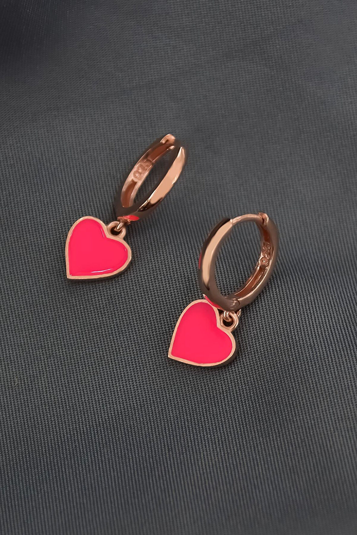 925 Ayar Gümüş Rose Kaplama Pembe Mineli Kalp Halka Küpe