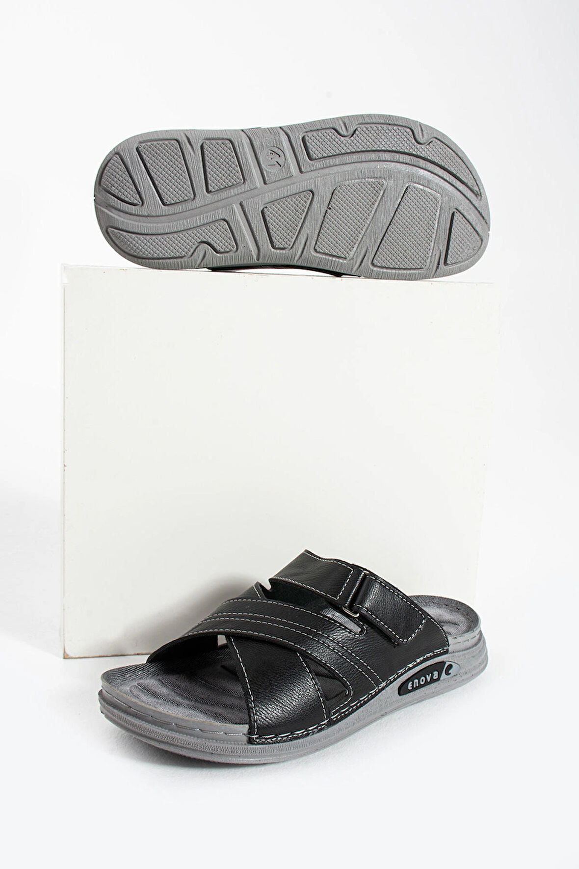 UZUNCIRTLI-ERKEK-SIYAH