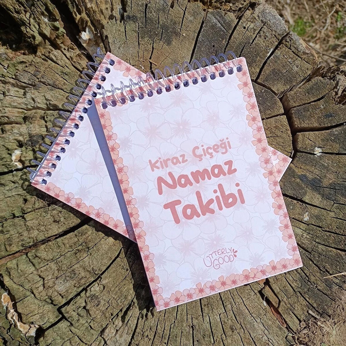 Kiraz Çiçeği Namaz Takibi Çizelgesi