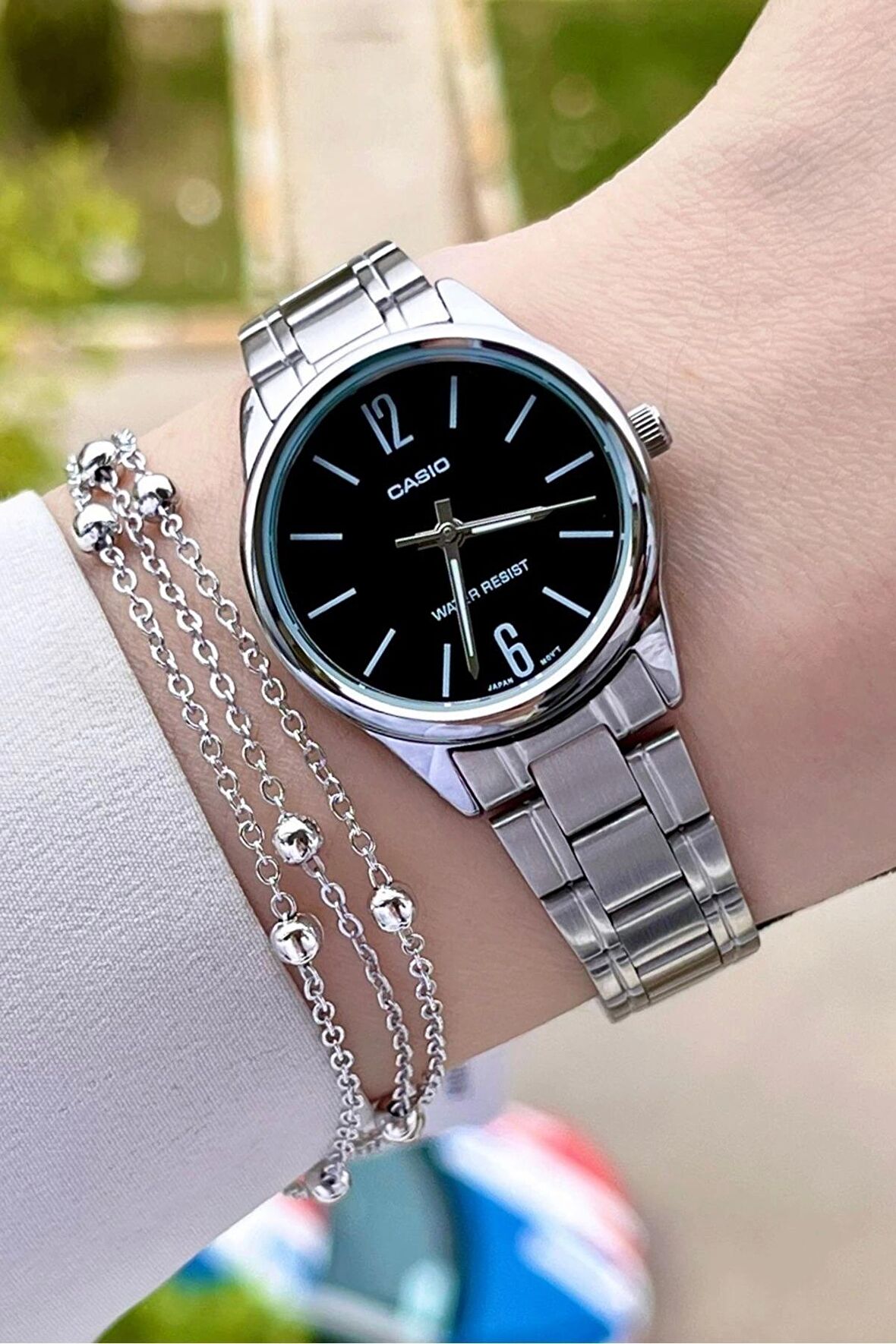 Casio CSISTE18 Kadranı Siyah Kordonu Gümüş Renk Hediye Paketli Kadın Kol Saati ve Bileklik