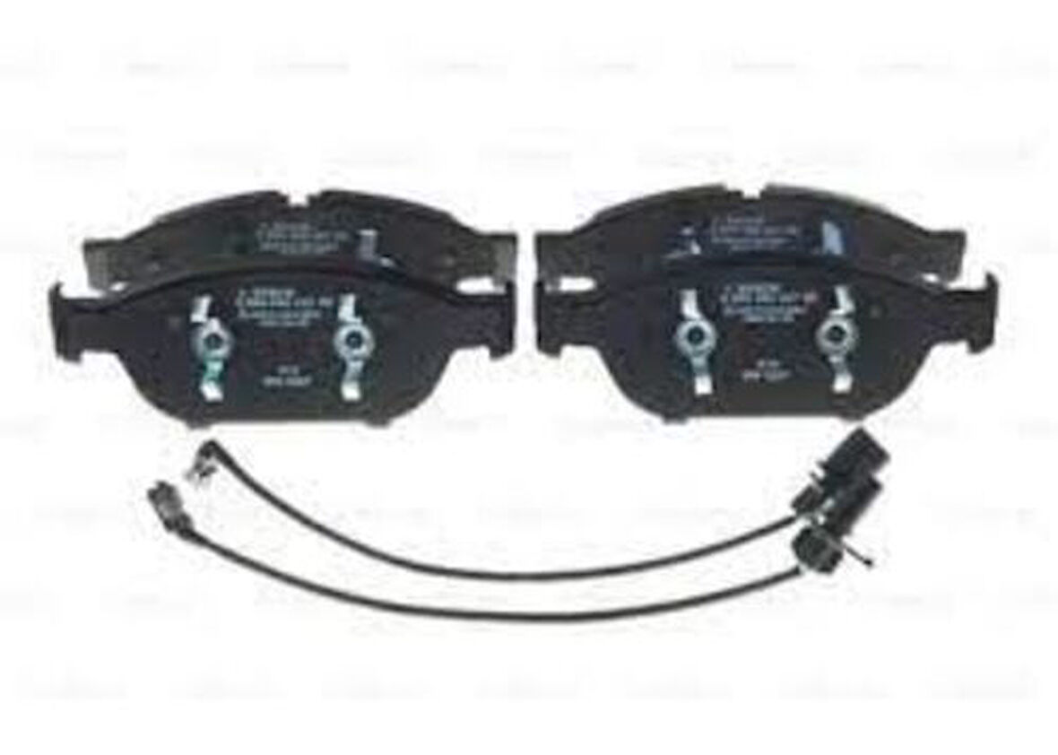 Valeo 671773 Ön Fren Balatası A8 Quattro 10-17 Q5 13-16 4G0698151M