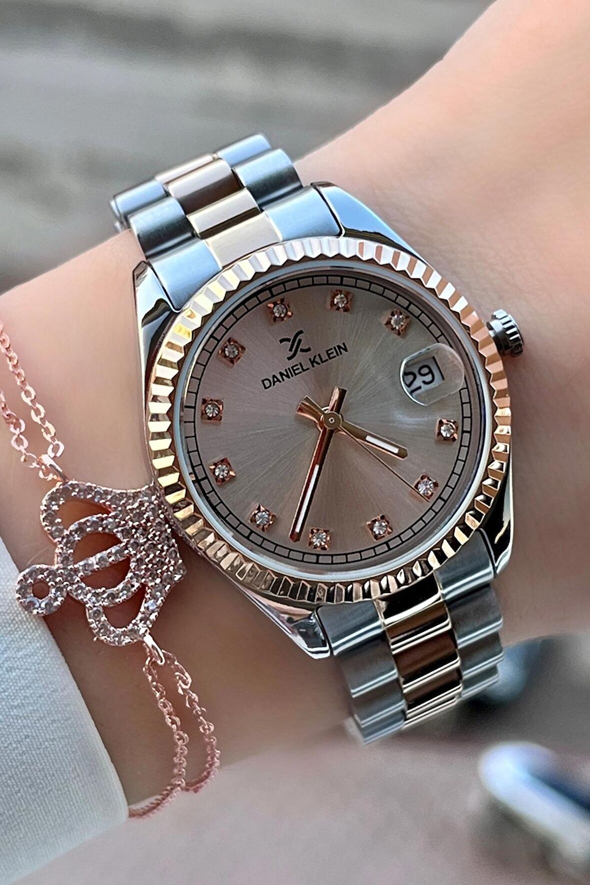 Daniel Klein DKISTE447 Marka Takvimli Kadın Kol Saati Bileklik Hediyeli