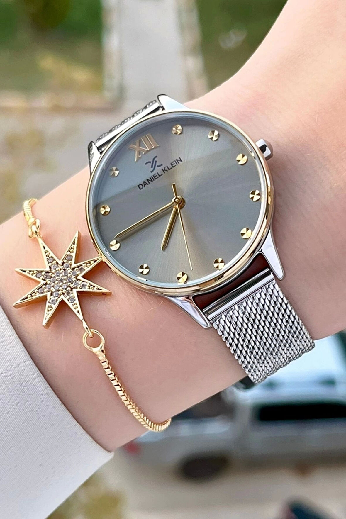 Daniel Klein DKISTE1331 Gold Gümüş Renk Hediye Paketli Kadın Kol Saati ve Bileklik