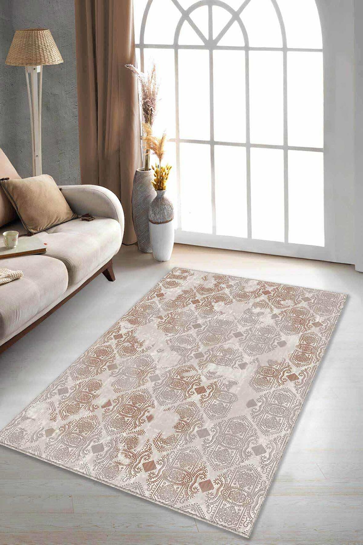 Tarçın Damask Desen Kaymaz Tabanlı Dekoratif Halı AL006