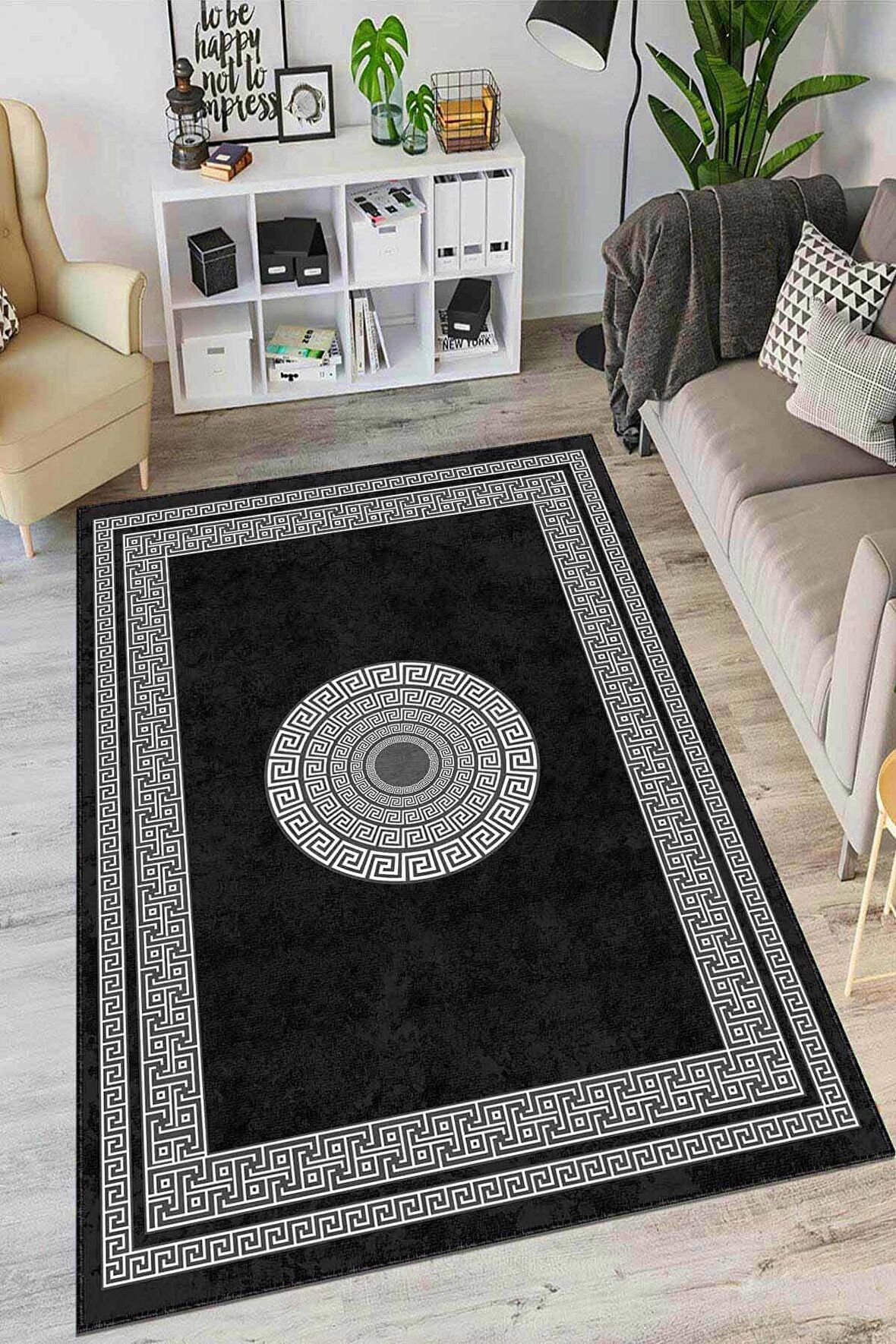 Siyah Çerçeveli Kaymaz Taban Makinede Yıkanabilir Halı AR839