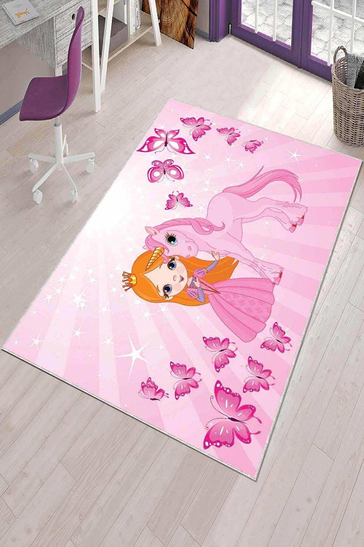 Pembe Kaymaz Tabanlı Unicorn Prensesli Çocuk Halısı KD076