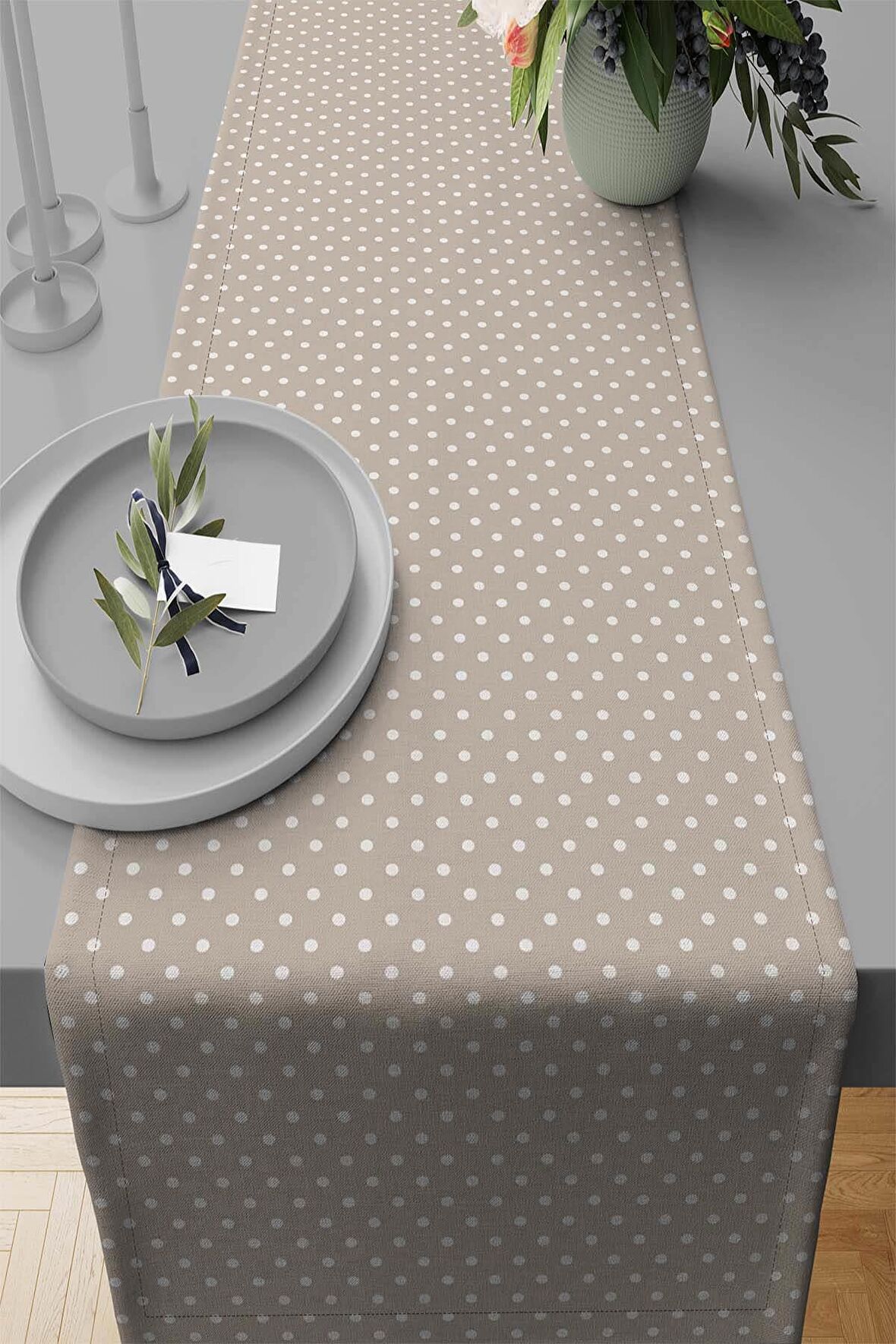 Bej Puantiyeli Desen Premium Masa Örtüsü Runner RNR300