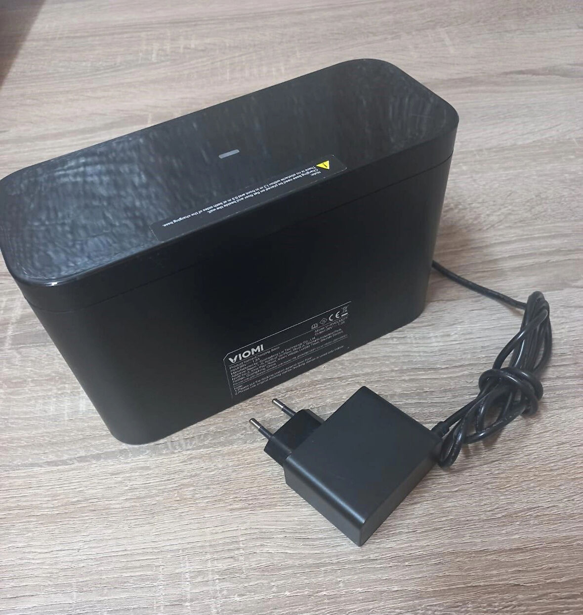 VİOMİ V5 SİYAH ROBOT SÜPÜRGE ŞARJ ÜNİTESİ - ŞARJ ALETİ TEŞHİR & OUTLET