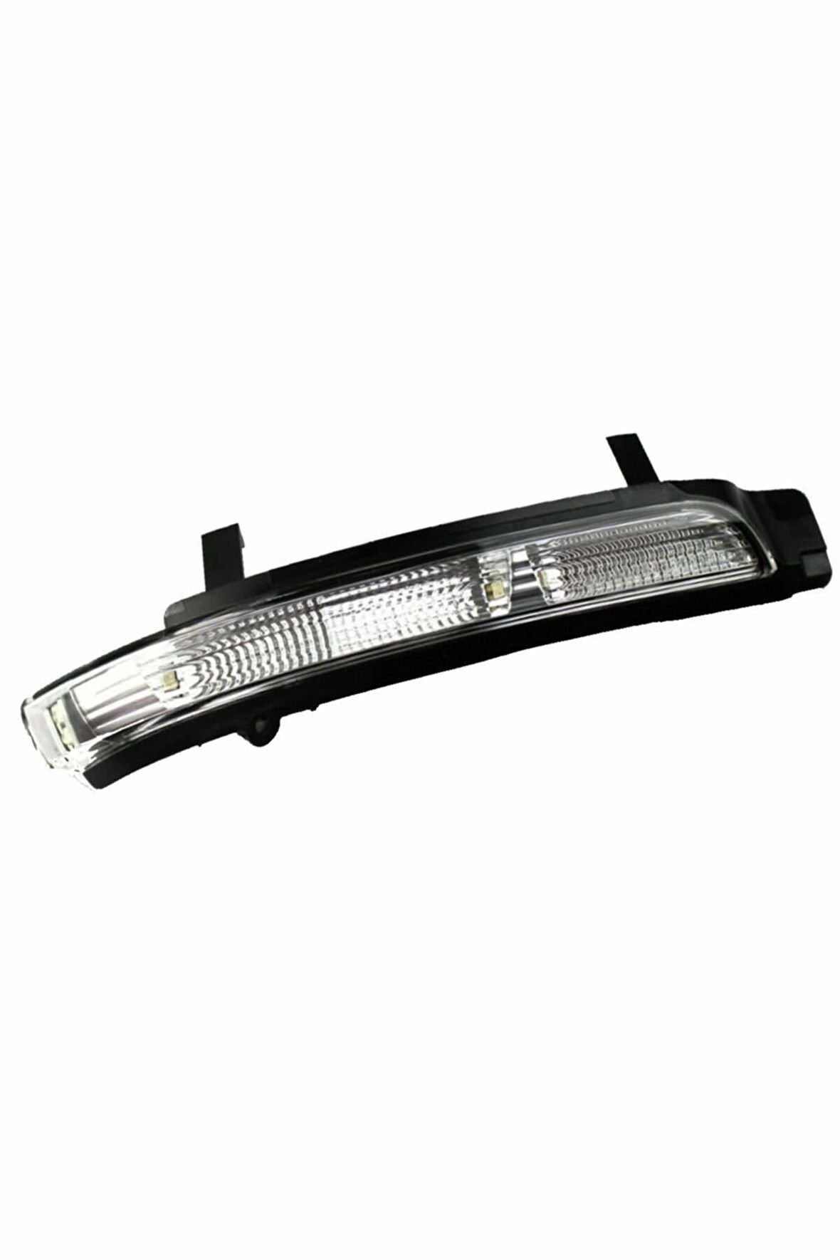 Skoda Octavia Dış Ayna Sinyali Sağ (yolcu) 3t0949102 2009-2012 Model Arası Araçlara
