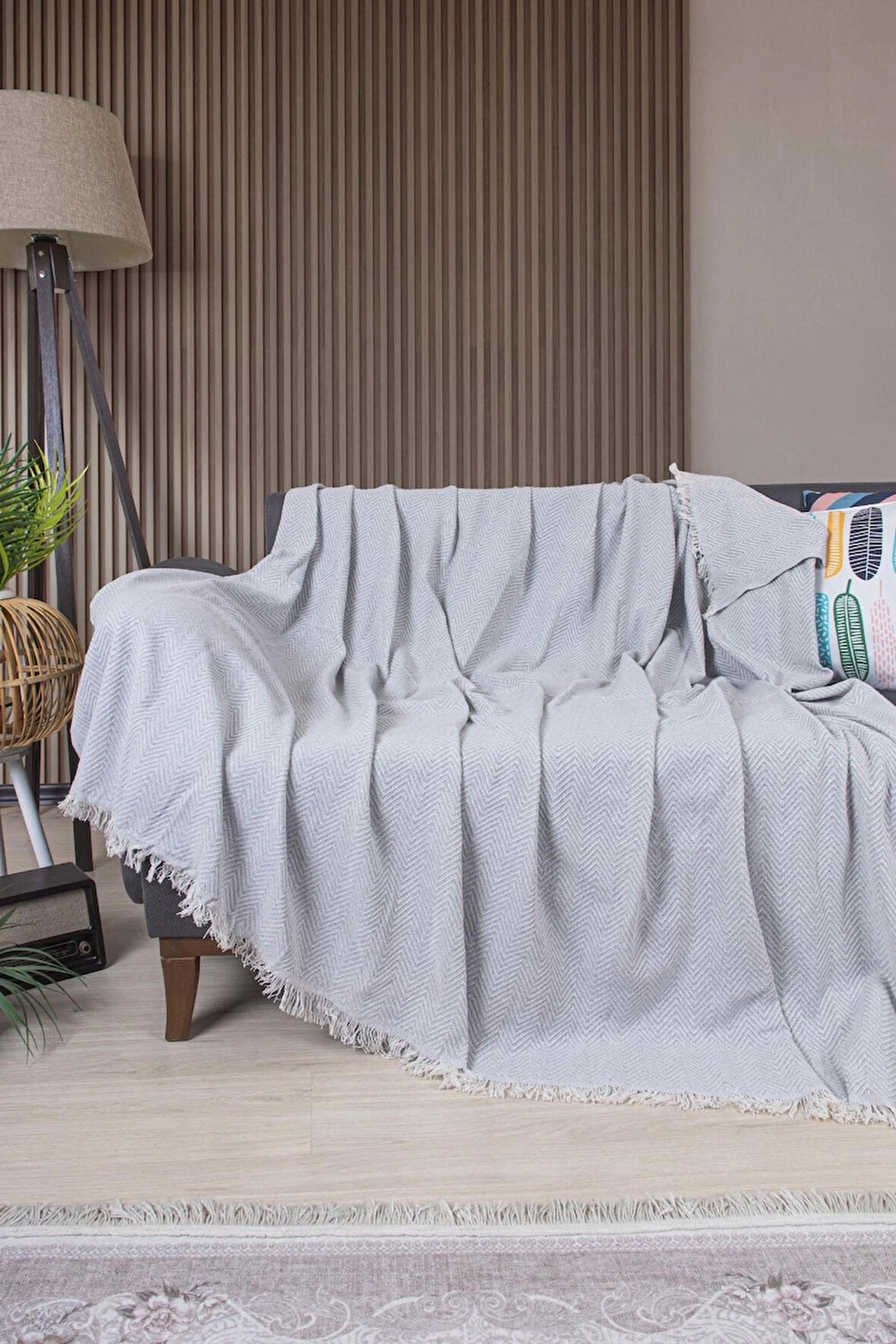 Pamuklu Zikzak Desenli Püsküllü Koltuk Örtüsü 170X210 cm | Dekoratif ve Çok Amaçlı