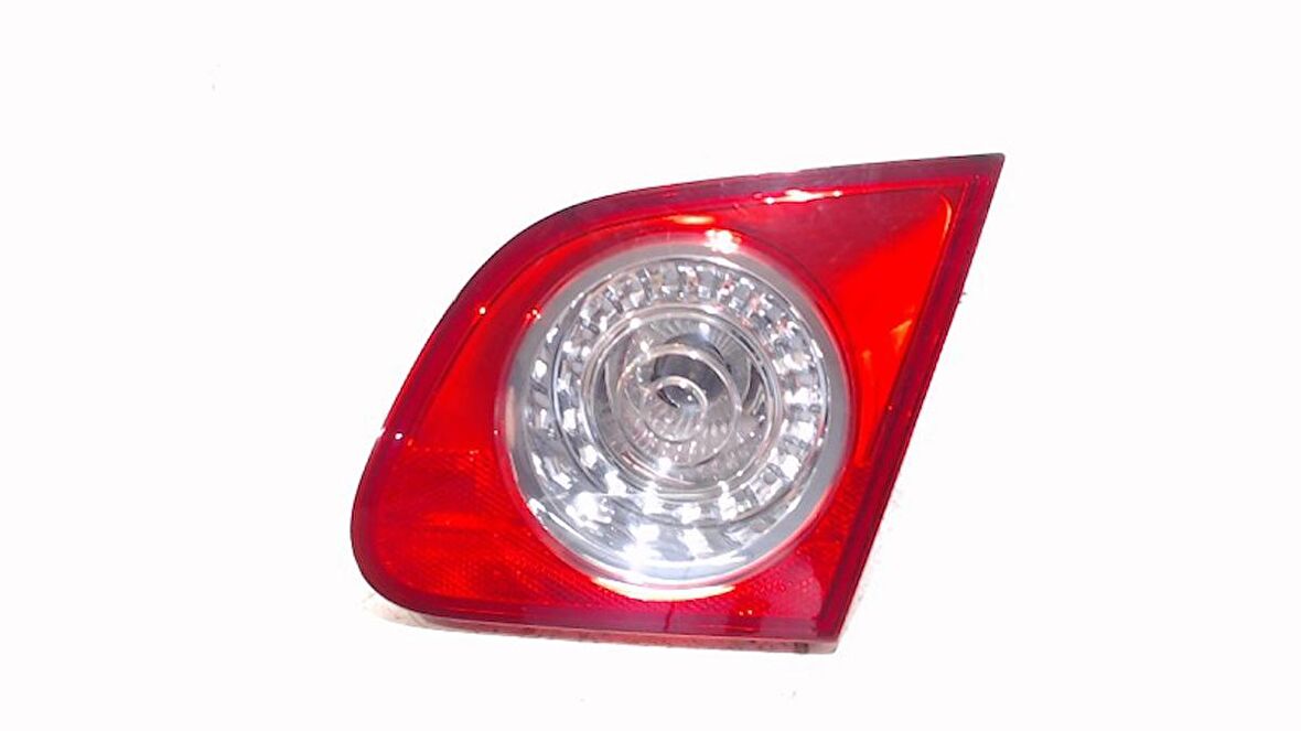 Volkswagen Passat B6 2006 - 2010 Stop Lambası Sağ İç - 3C5945094E