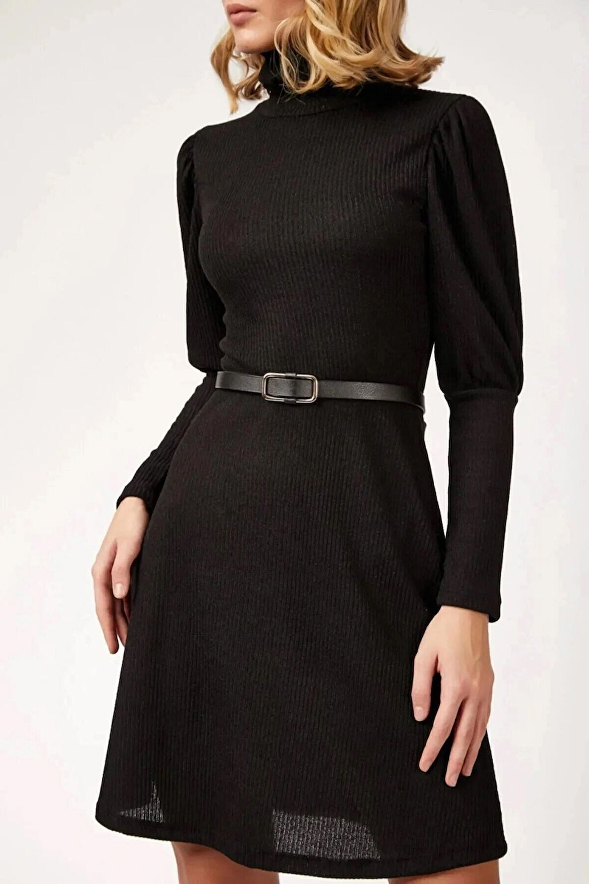 Deliksiz Ayarlı Kemer