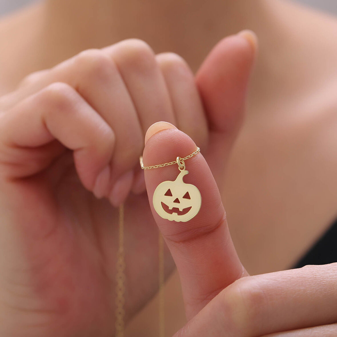 925 Ayar Gümüş Yeni Yıl Bal Kabağı Kolye