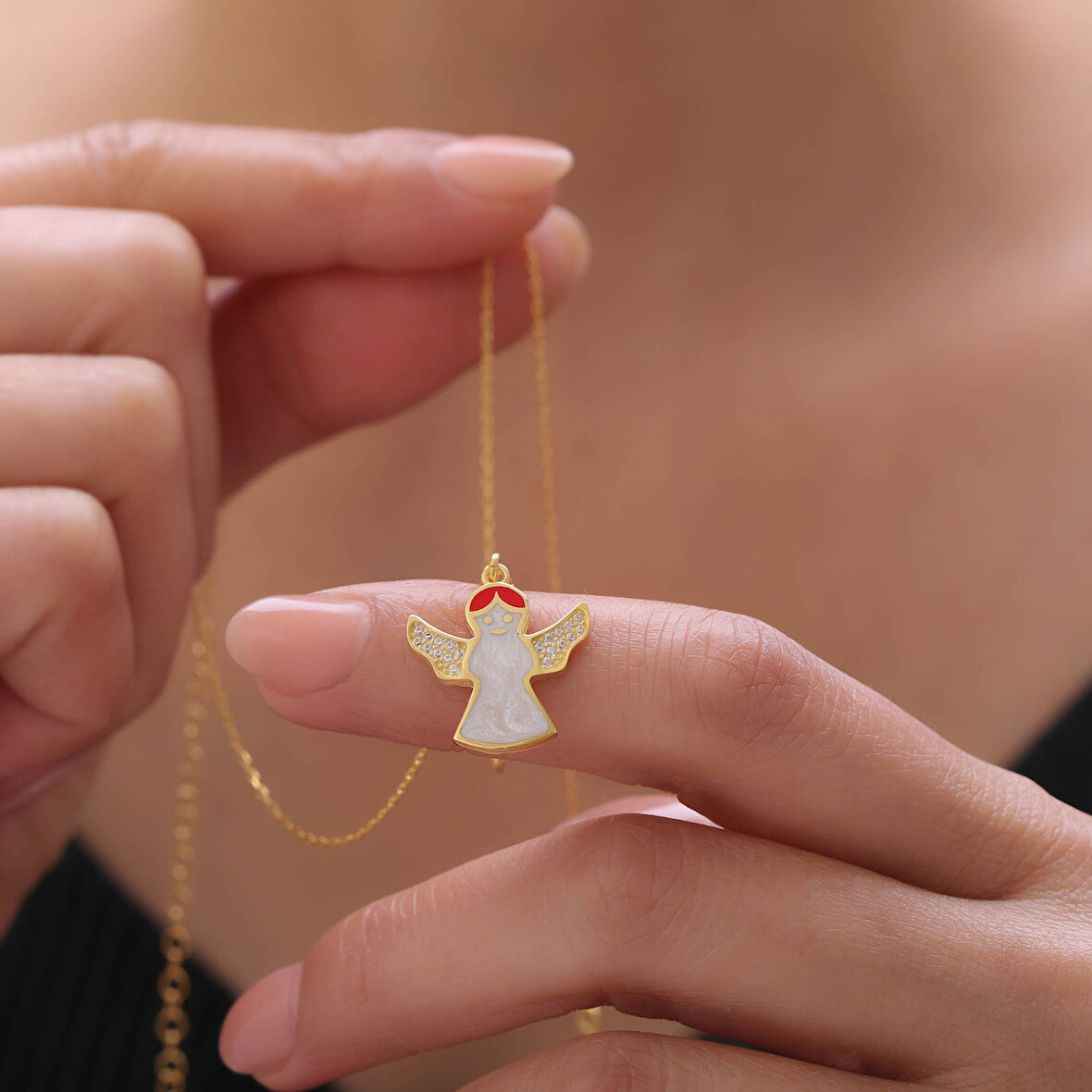 925 Ayar Gümüş Beyaz Mineli Melek Kolye