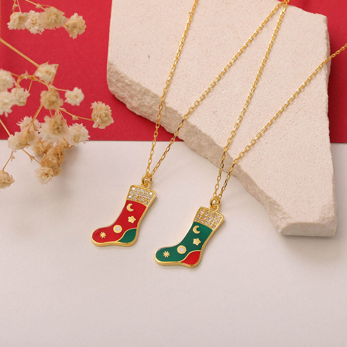 925 Ayar Gümüş Mineli Yılbaşı Çorap Figürü Kolye