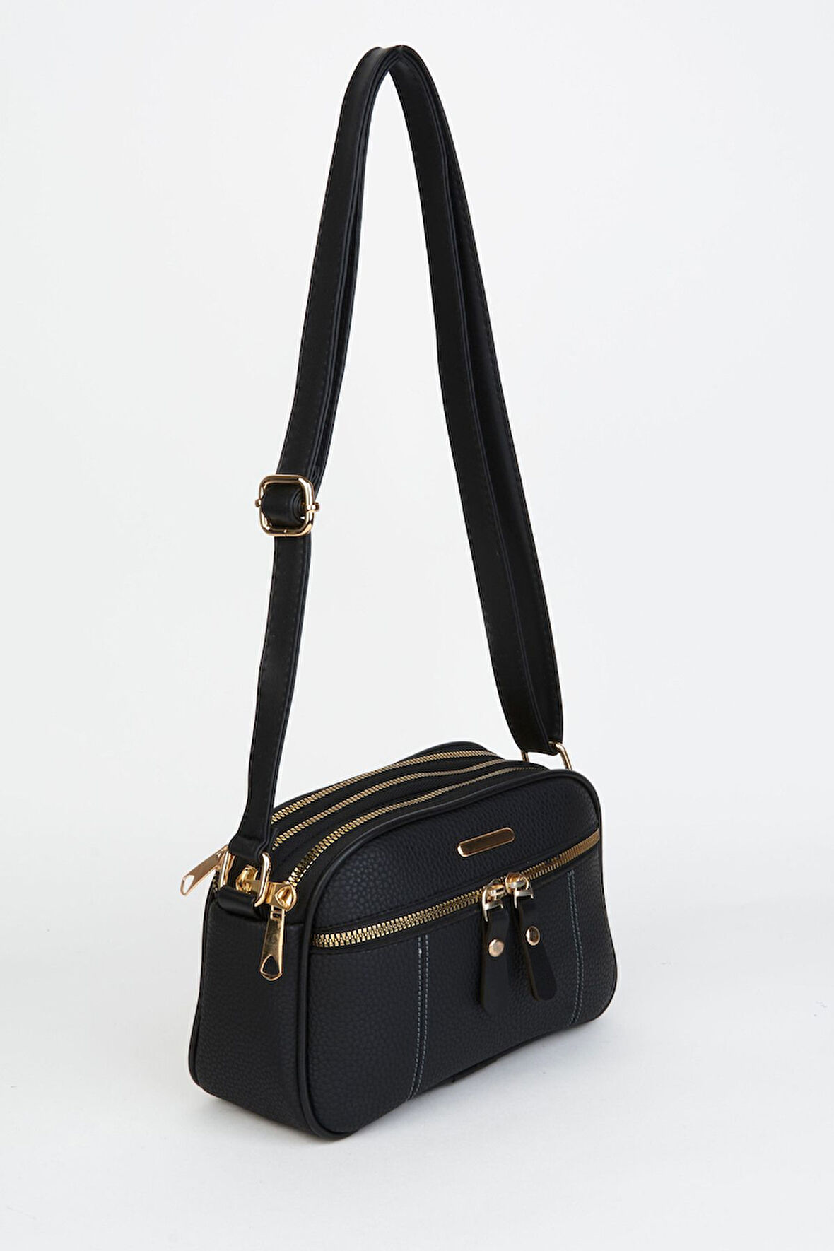 Kadın Sincap Siyah 4 Bölmeli Suni Deri Orta Boy Fermuar Kapama El Kol Ve Omuz Çantası