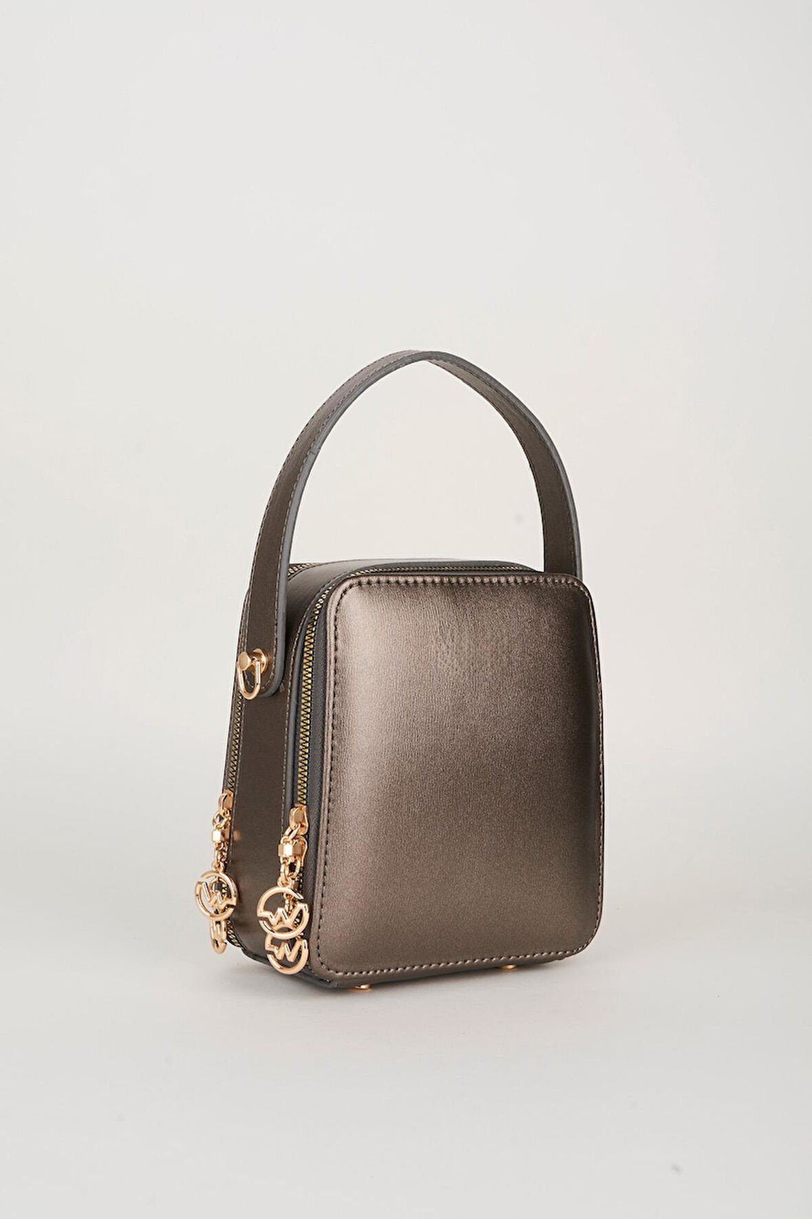 Kadın Hazer Gümüş 3 Bölmeli Astarlı Suni Deri Ayarlanabilir Askılı Fermuar Kapama El Ve Omuz Çantası