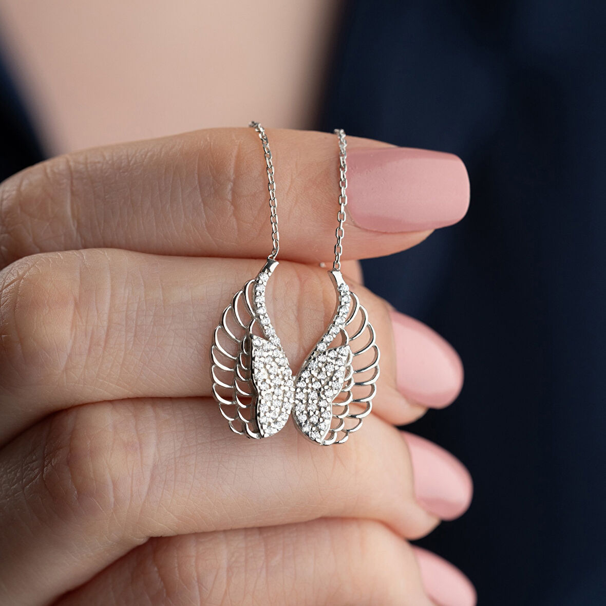 Vaoov 925 Ayar Gümüş Taşlı Kanatlı Melek Kolye