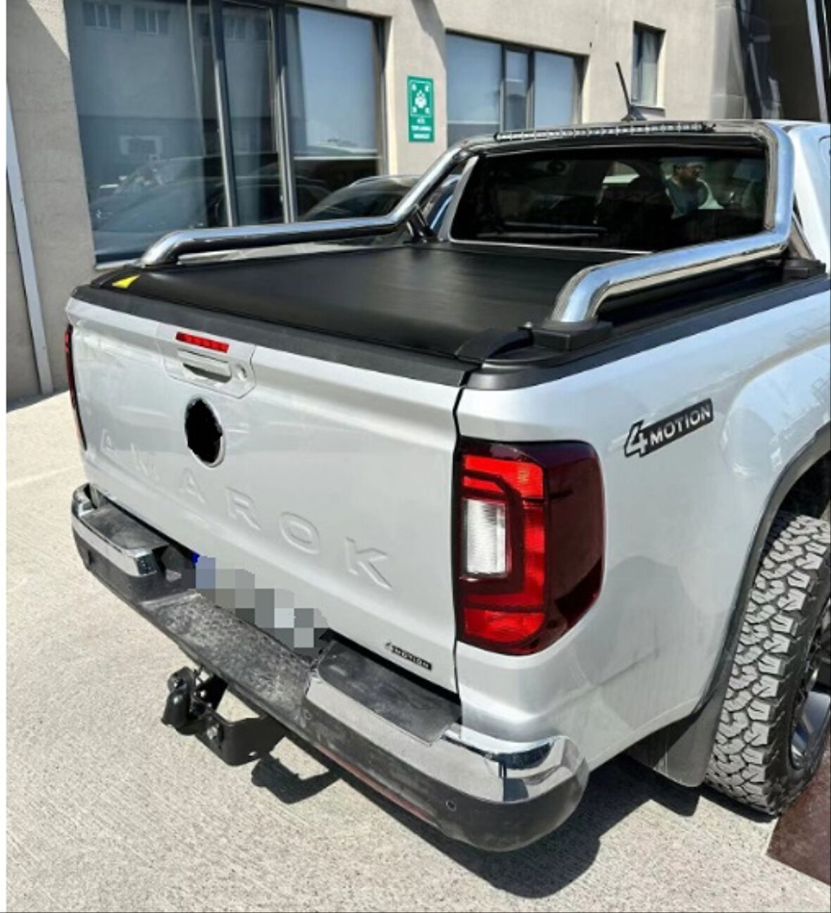 2023+ AMAROK İÇİN ELEKTRİKLİ BAGAJ SÜRGÜSÜ