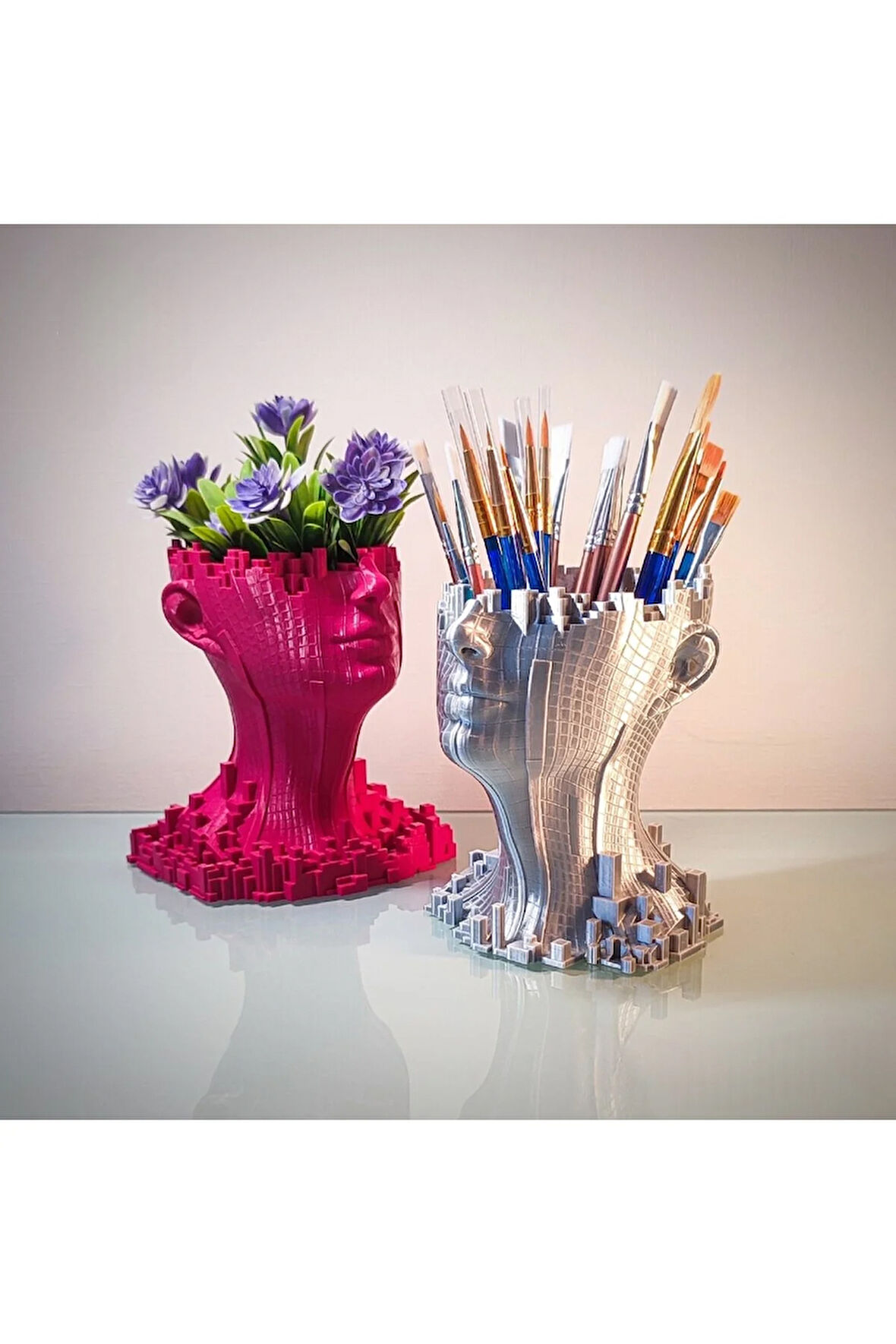 Futuristik 3D Baskı Gümüş Gri İnsan Başlık Vazo (13 cm)