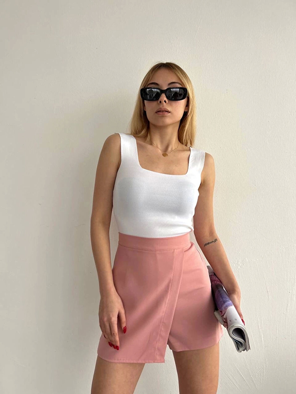 Kapaklı şort etek pudra s208